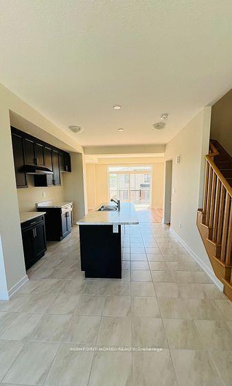 Photo 5 of 125 Melody Lane, Thorold, Hurricane/Merrittville — HOMEH