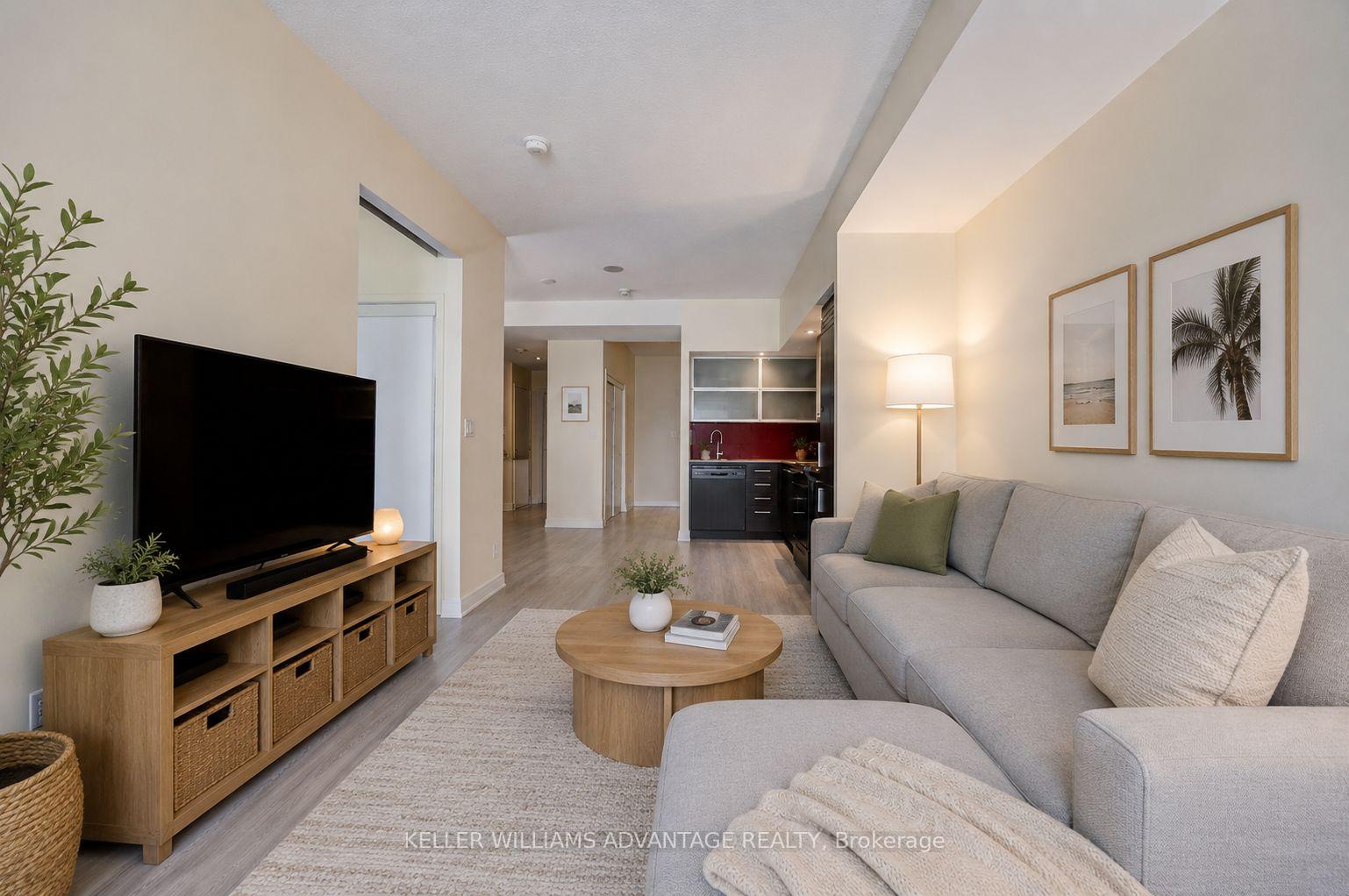 Photo 5 of Unit 332, 8 Telegram Mews, Toronto, Waterfront Communities — HOMEH