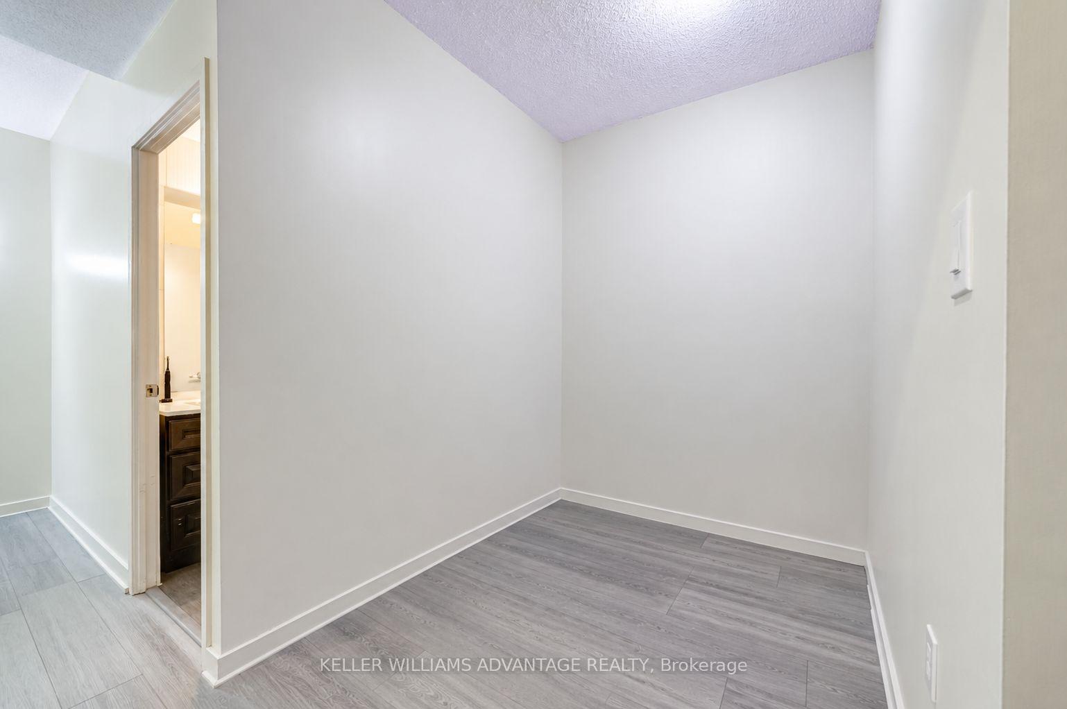 Photo 12 of Unit 332, 8 Telegram Mews, Toronto, Waterfront Communities — HOMEH