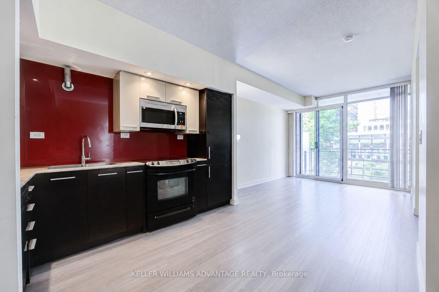 Photo 16 of Unit 332, 8 Telegram Mews, Toronto, Waterfront Communities — HOMEH