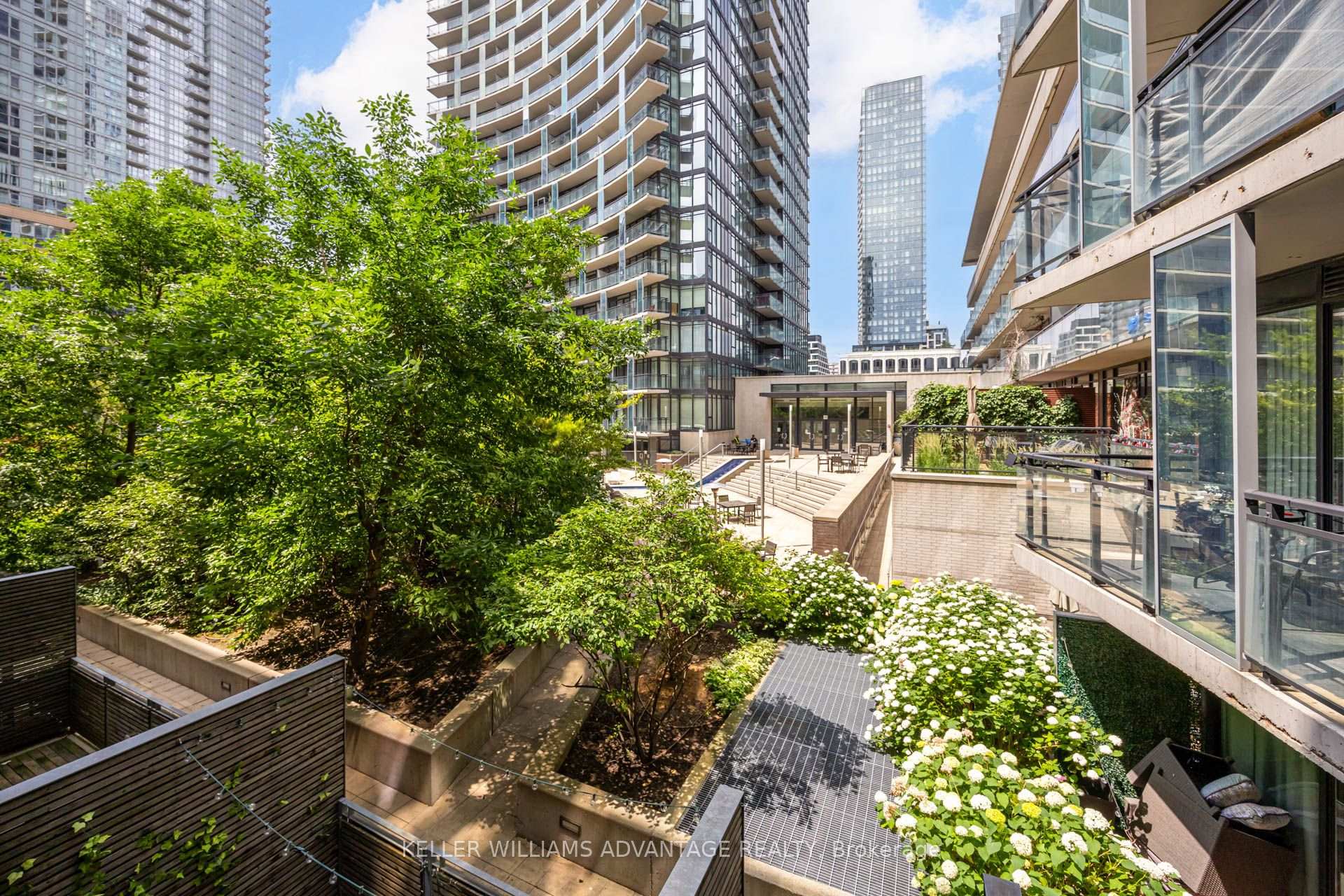 Photo 24 of Unit 332, 8 Telegram Mews, Toronto, Waterfront Communities — HOMEH