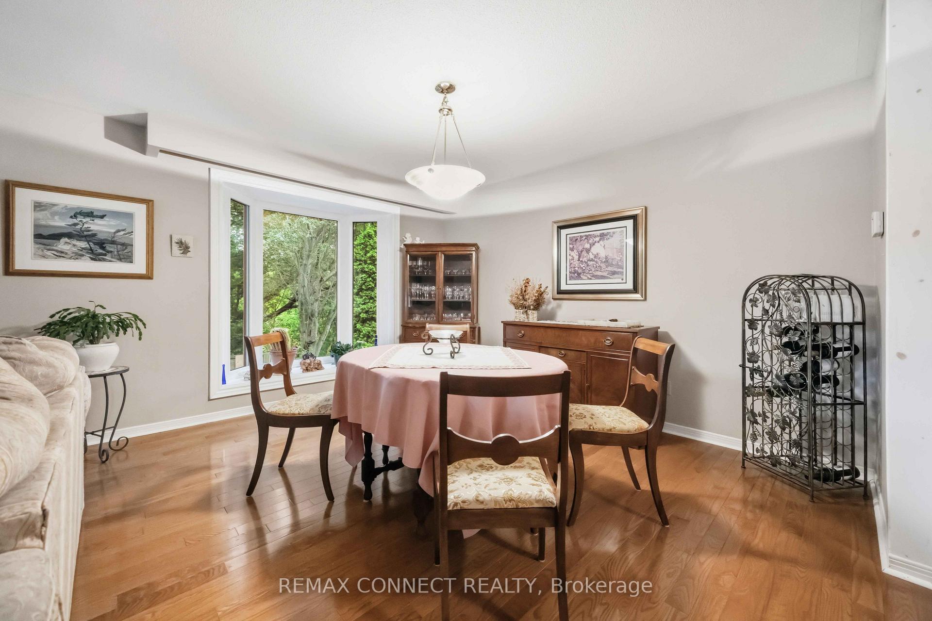Photo 6 of 150 Pringle Drive, Whitby, Pringle Creek — HOMEH