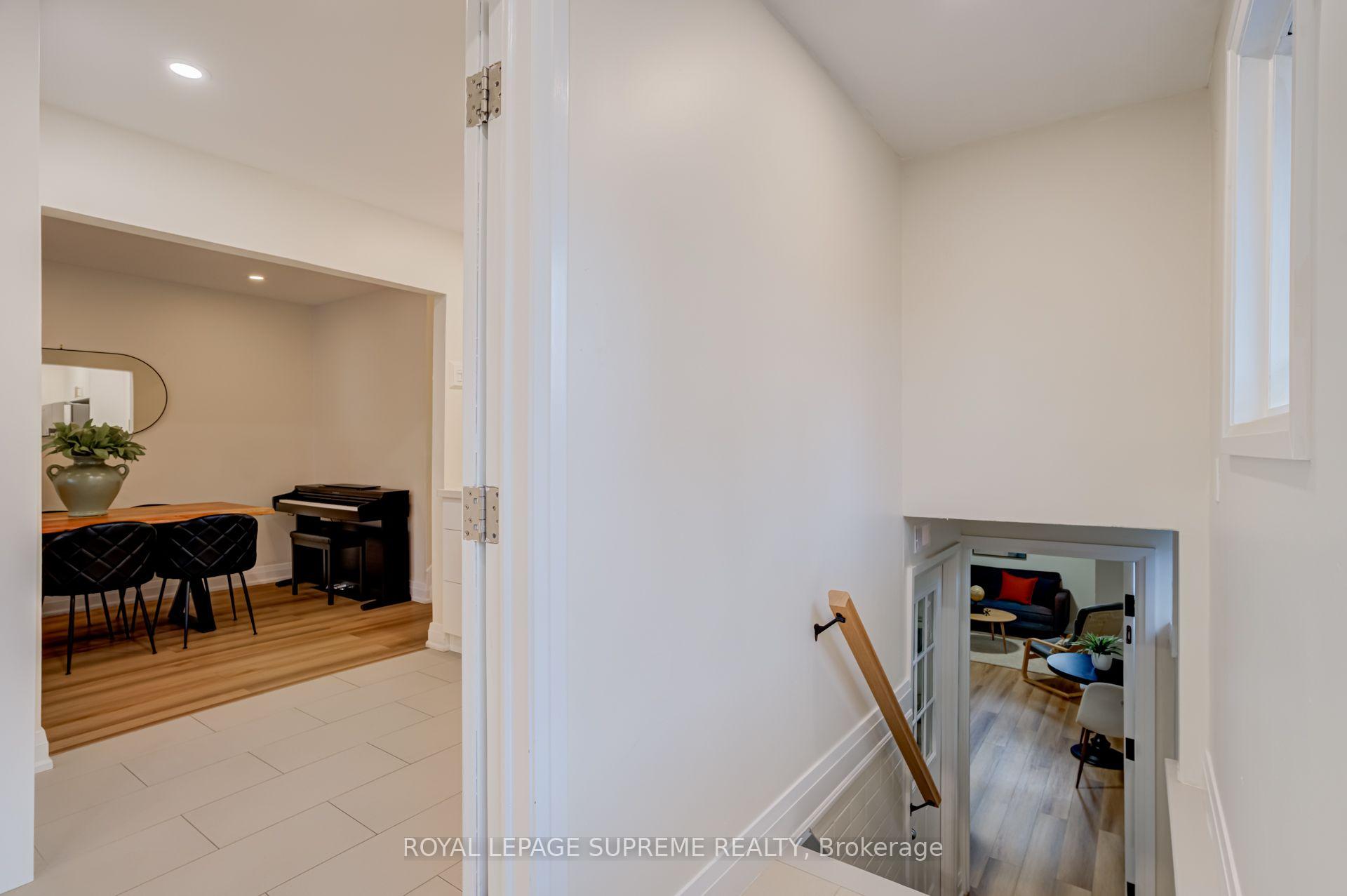 Photo 27 of 143 Voltarie Crescent, Mississauga, Mississauga Valleys — HOMEH