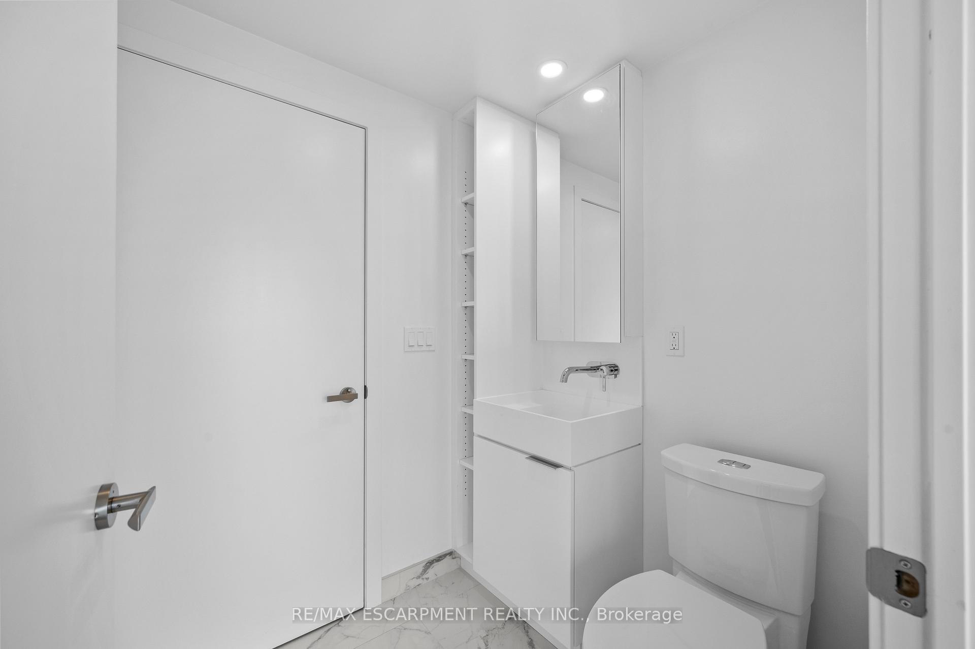 Photo 14 of Unit 1503, 370 Martha Street, Burlington, Brant — HOMEH
