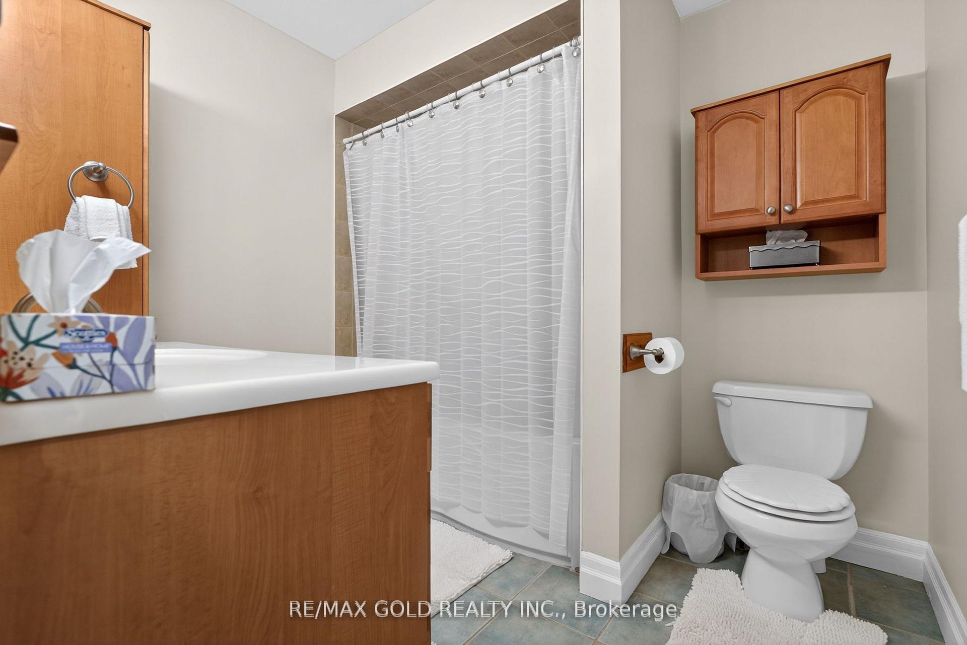 Photo 25 of 14 Cairnmore Court, Brampton, Snelgrove — HOMEH