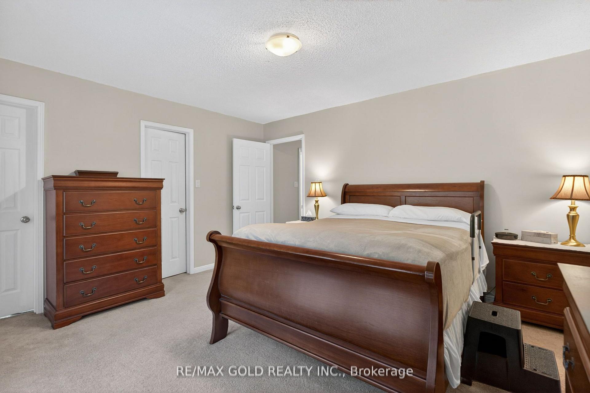 Photo 27 of 14 Cairnmore Court, Brampton, Snelgrove — HOMEH