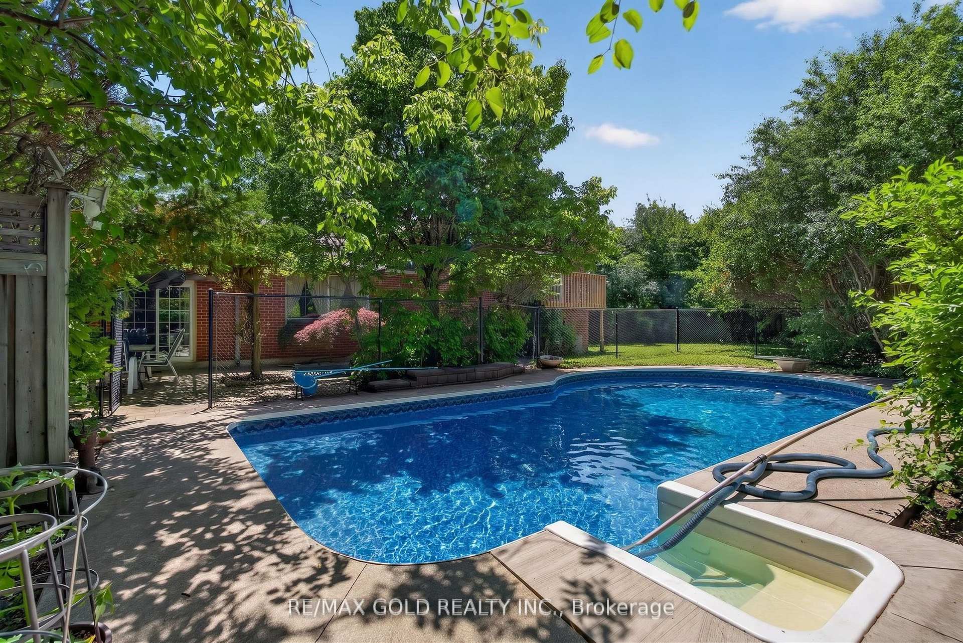 Photo 41 of 14 Cairnmore Court, Brampton, Snelgrove — HOMEH