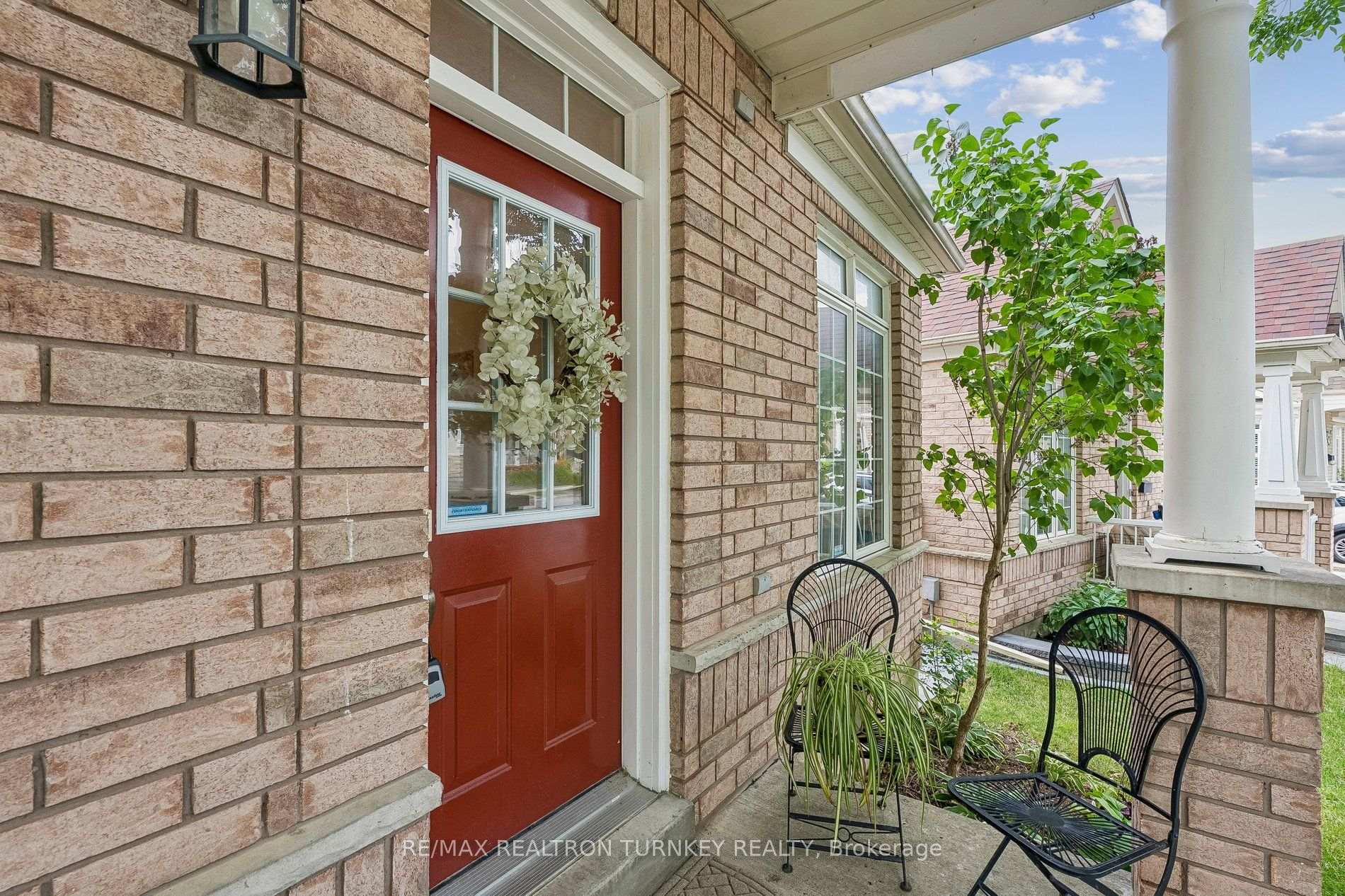 Photo 1 of 7 Thomas Bales Drive, Markham, Berczy — HOMEH