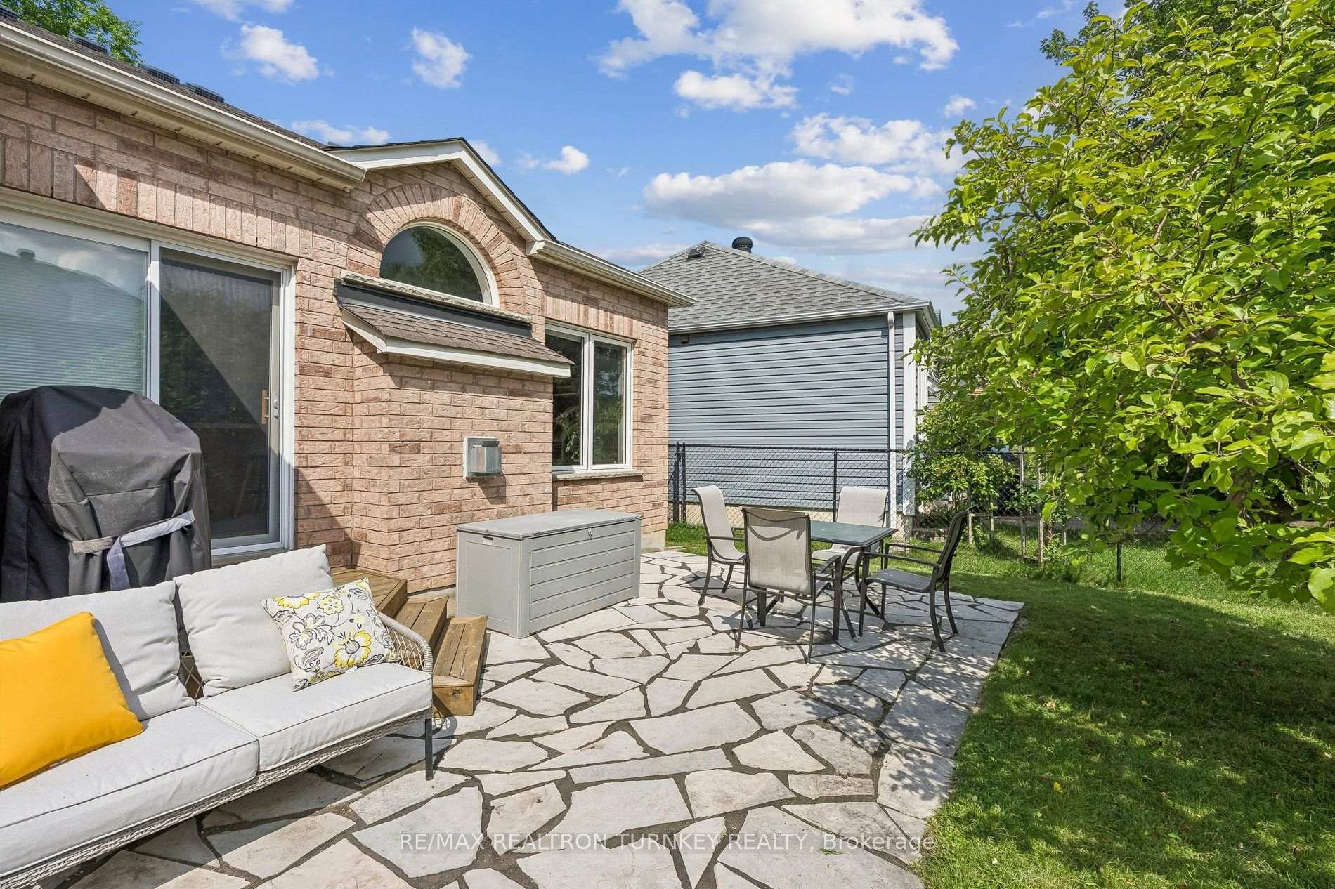 Photo 32 of 7 Thomas Bales Drive, Markham, Berczy — HOMEH