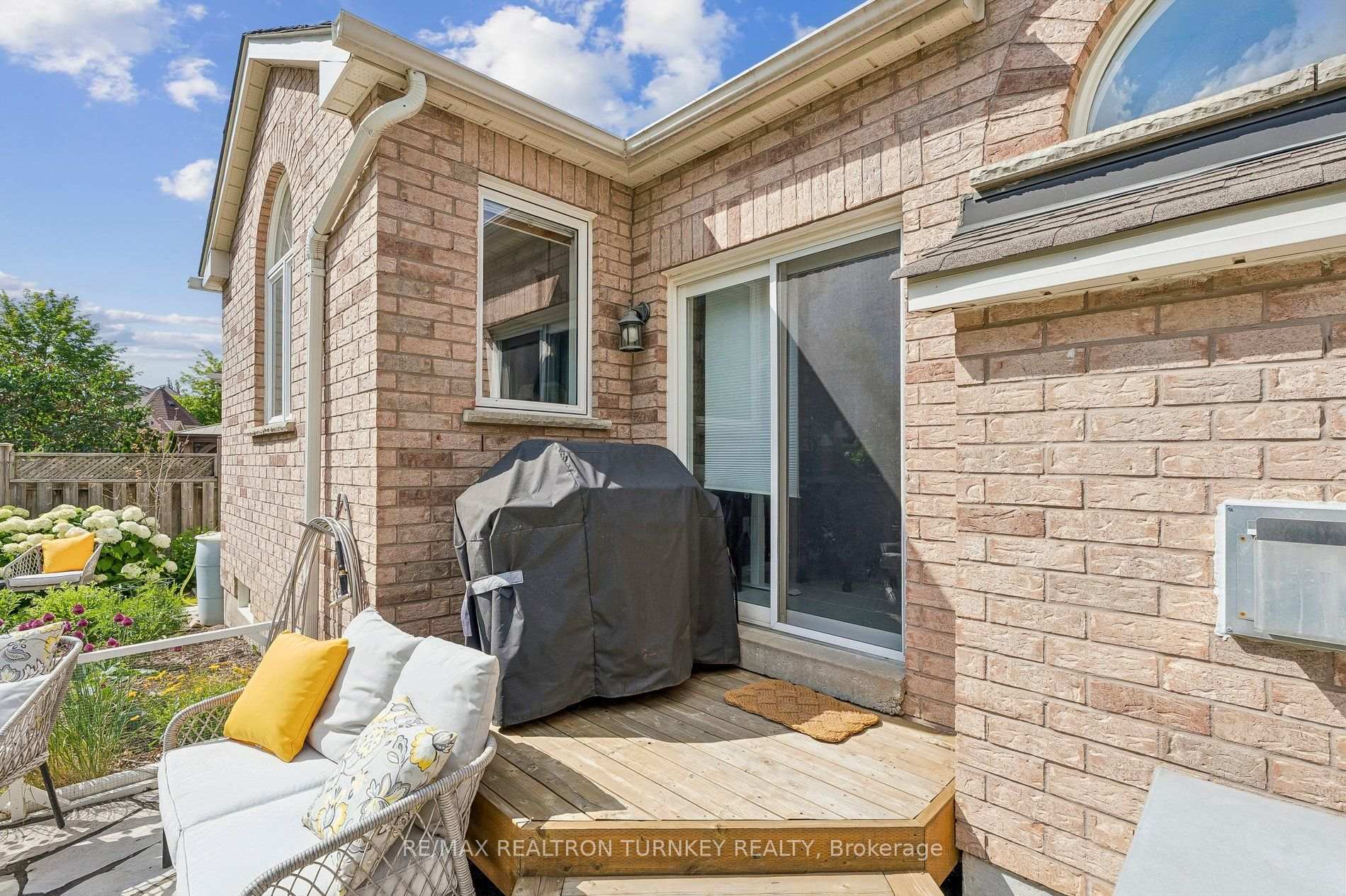 Photo 35 of 7 Thomas Bales Drive, Markham, Berczy — HOMEH