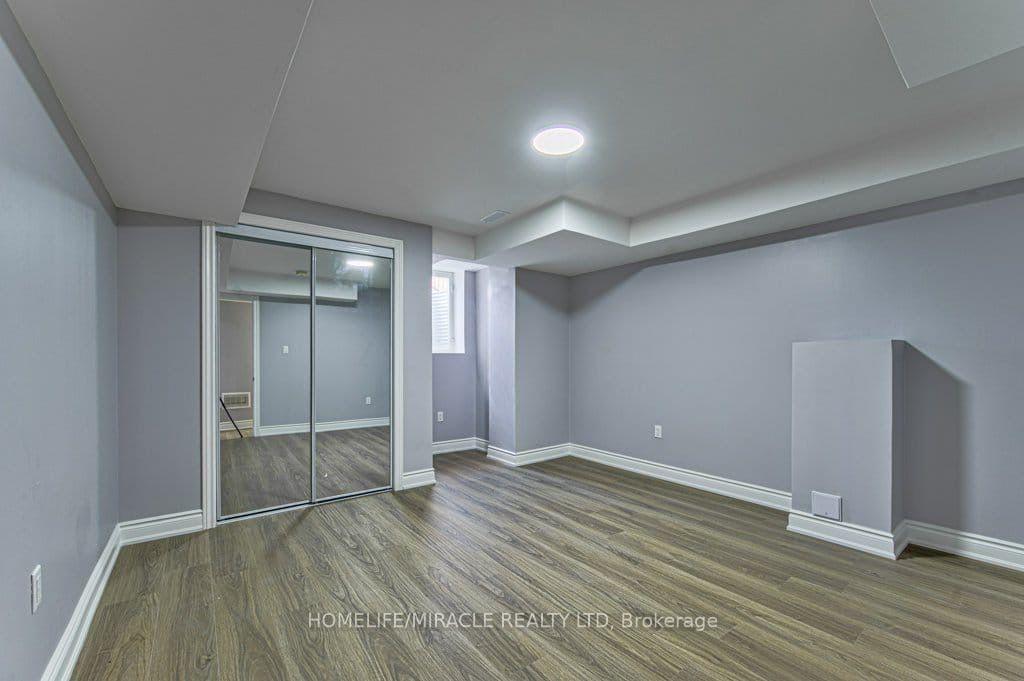 Photo 4 of 71 Pointer Street, Cambridge, Preston Heights — HOMEH