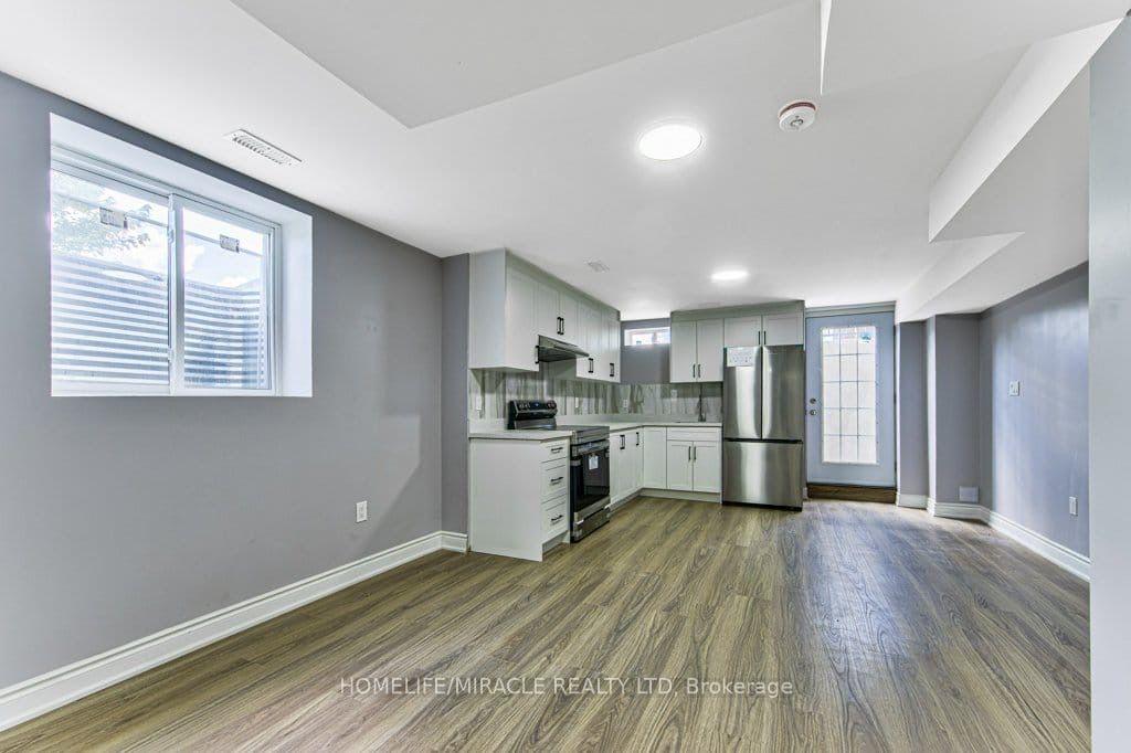 Photo 12 of 71 Pointer Street, Cambridge, Preston Heights — HOMEH