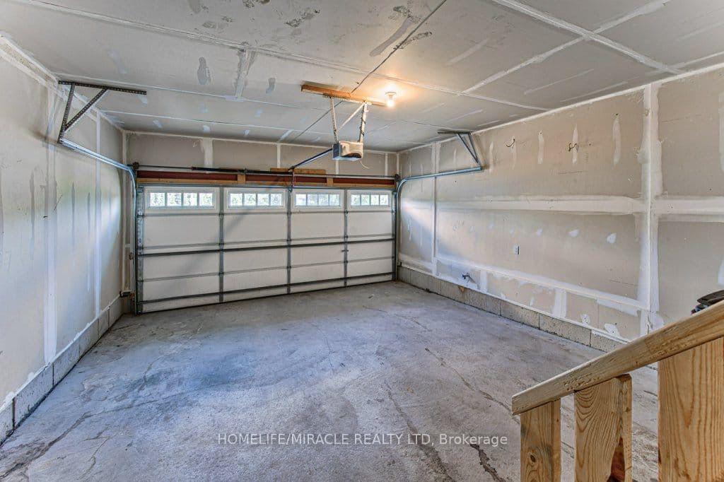 Photo 18 of 71 Pointer Street, Cambridge, Preston Heights — HOMEH