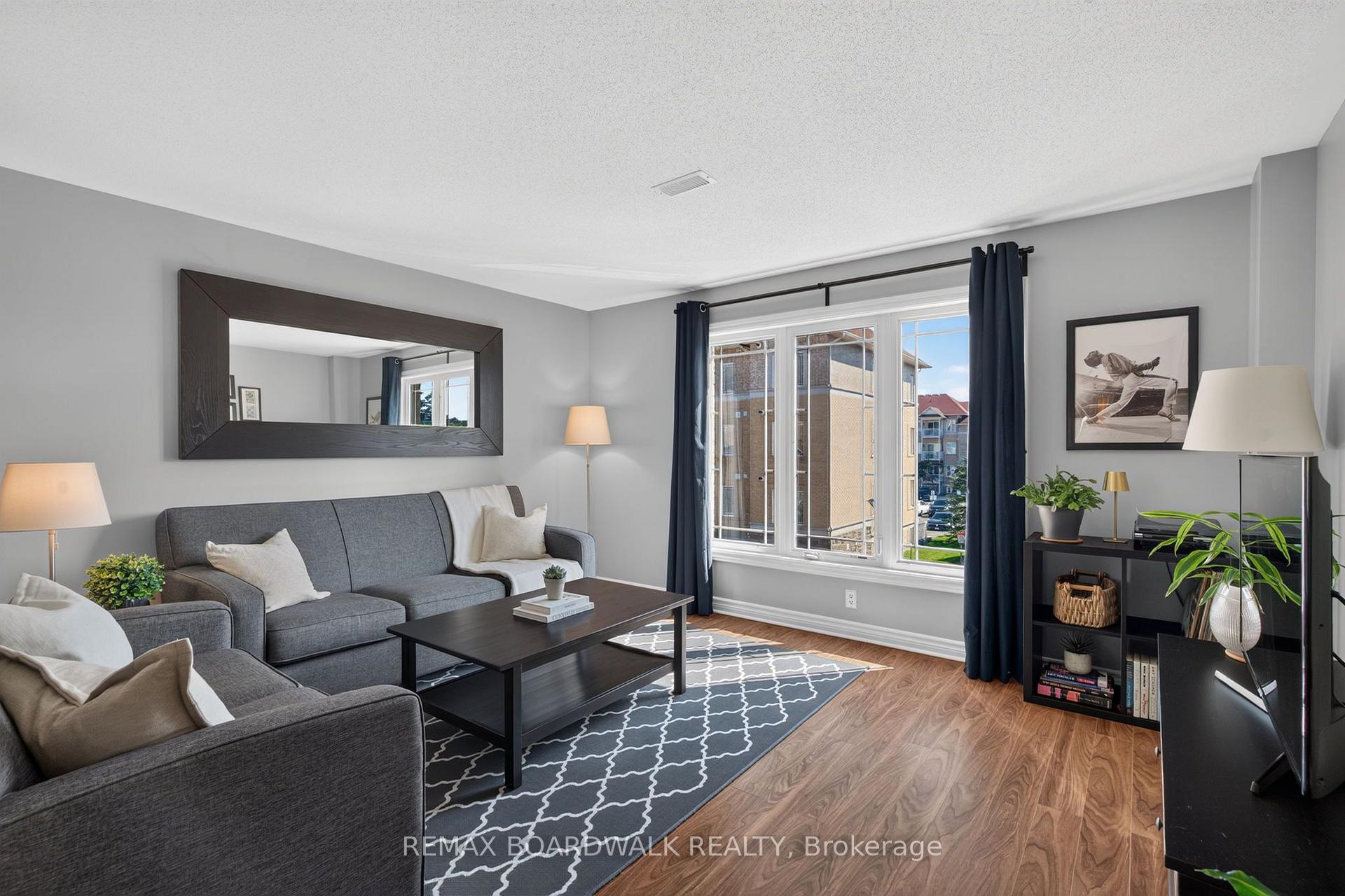 Photo 14 of 223 Paseo Private, Ottawa, Centrepointe — HOMEH