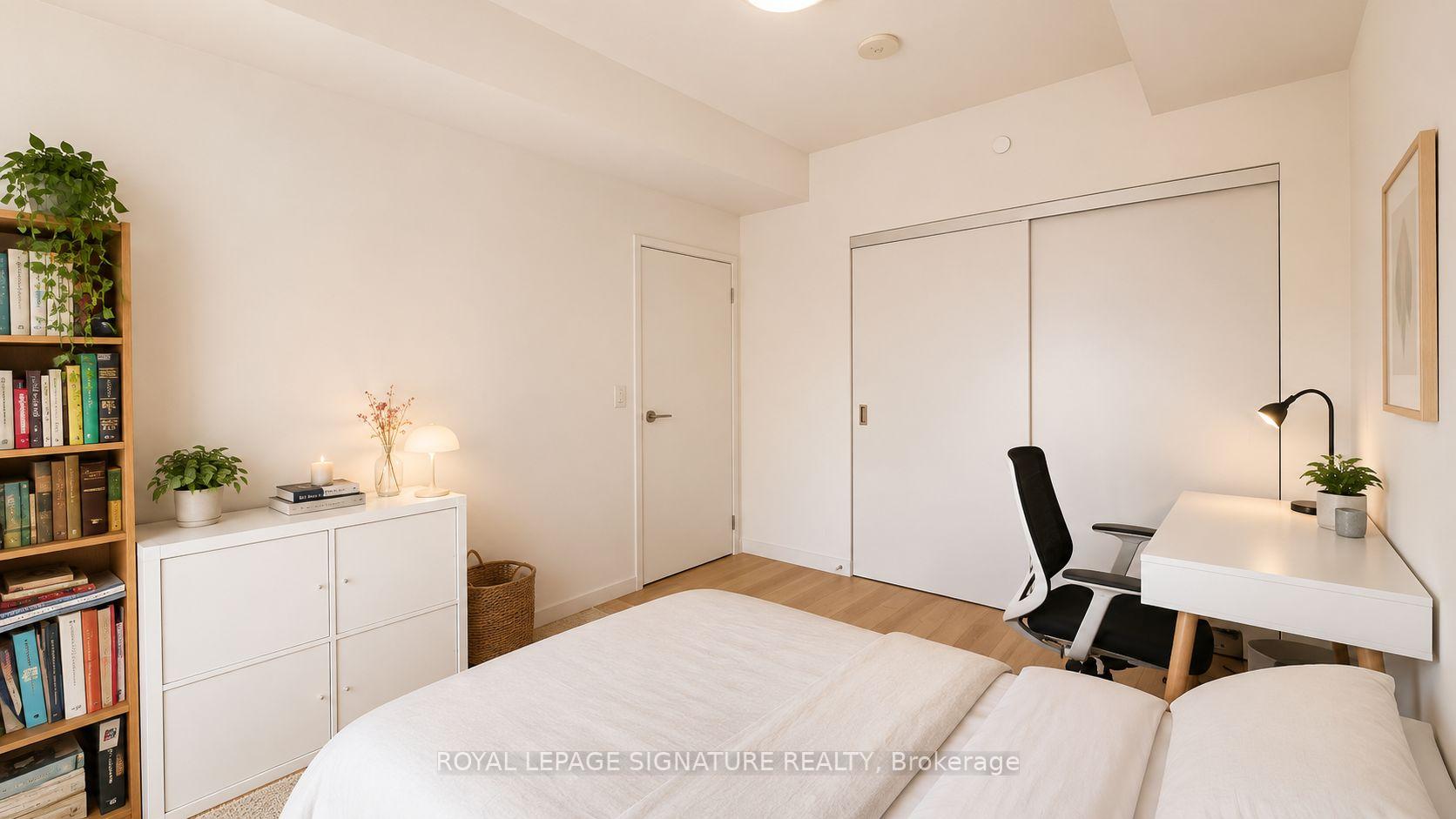 Photo 5 of Unit 1708, 89 Dunfield Avenue, Toronto, Mount Pleasant West — HOMEH