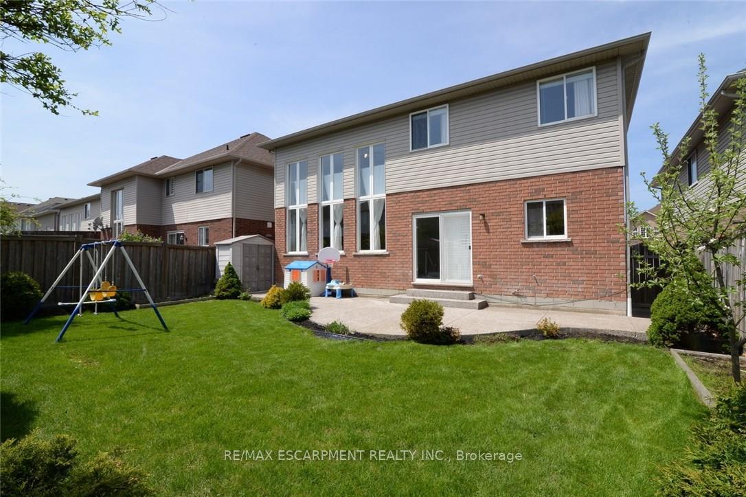 Photo 29 of 24 Bosworth Street, Hamilton, Meadowlands — HOMEH