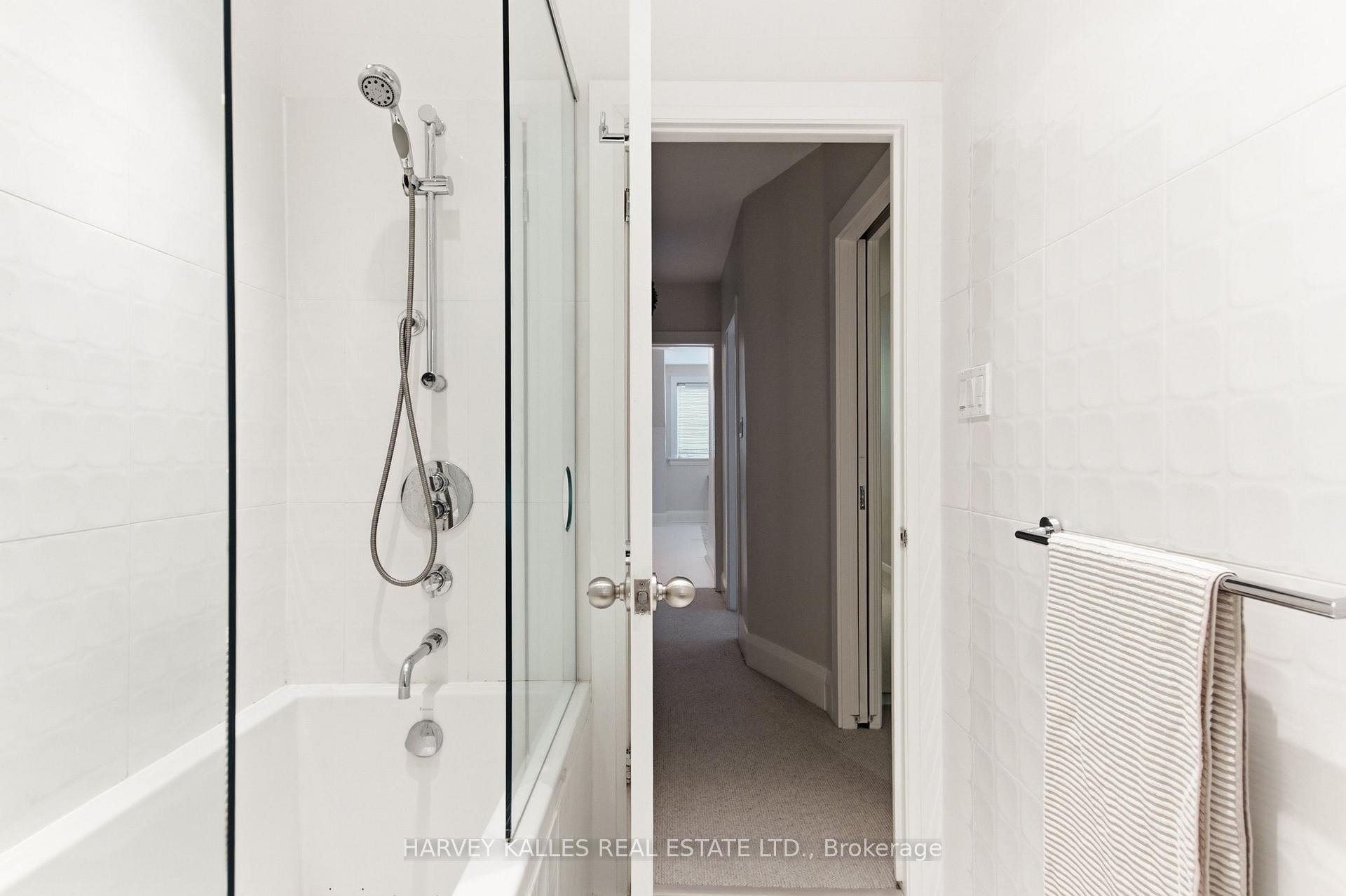 Photo 29 of 30 Millwood Road, Toronto, Mount Pleasant West — HOMEH