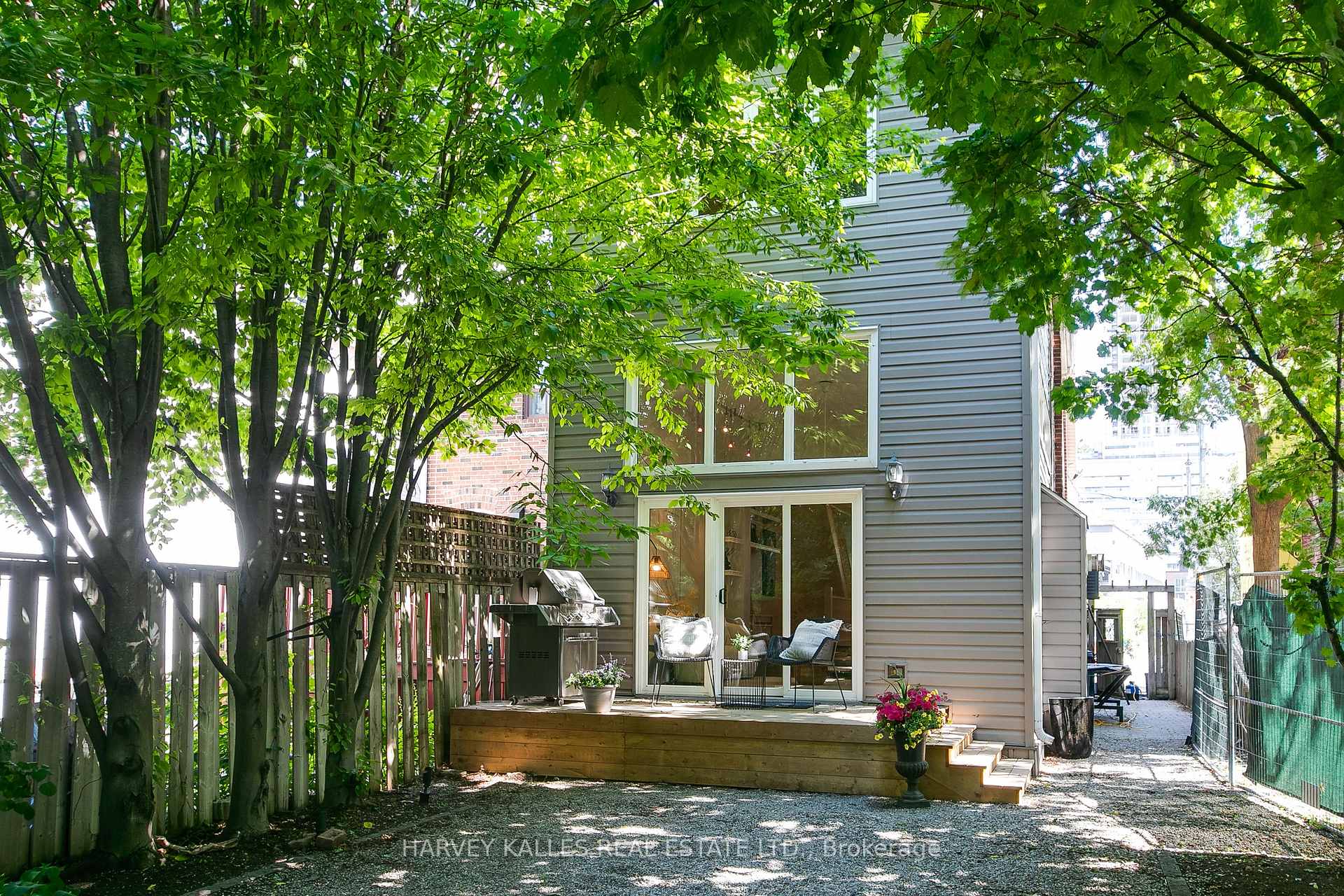 Photo 35 of 30 Millwood Road, Toronto, Mount Pleasant West — HOMEH