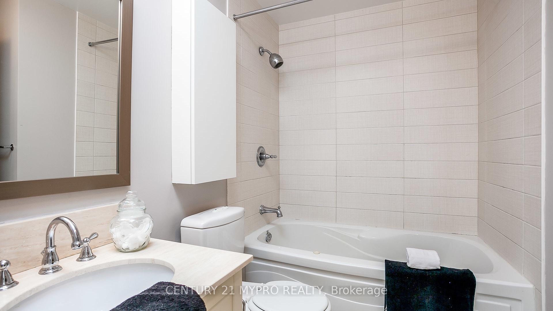 Photo 25 of Unit 4310, 2191 Yonge Street, Toronto, Mount Pleasant West — HOMEH