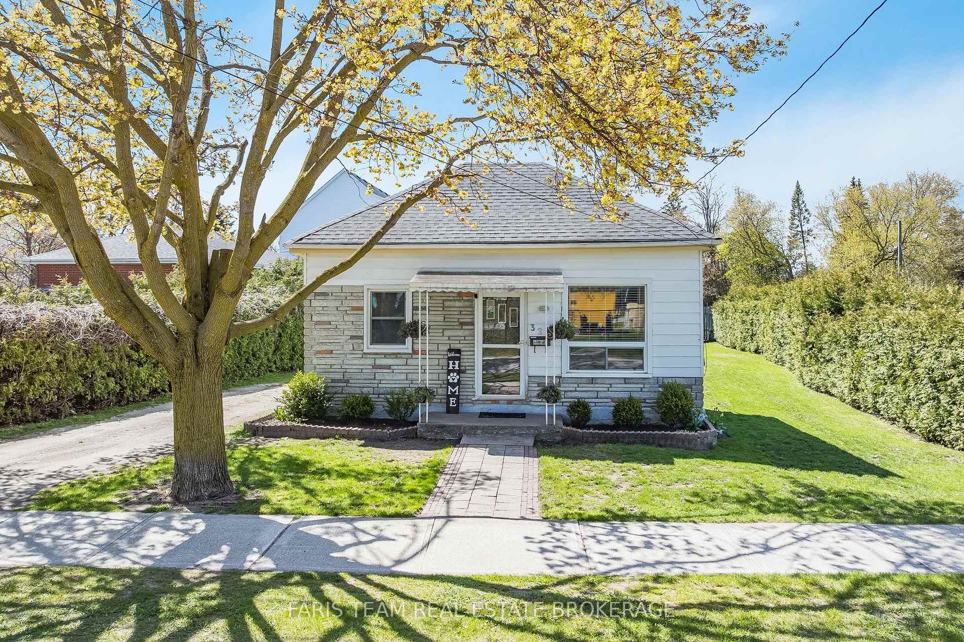 Photo 6 of 32 Lorne Avenue, Collingwood — HOMEH
