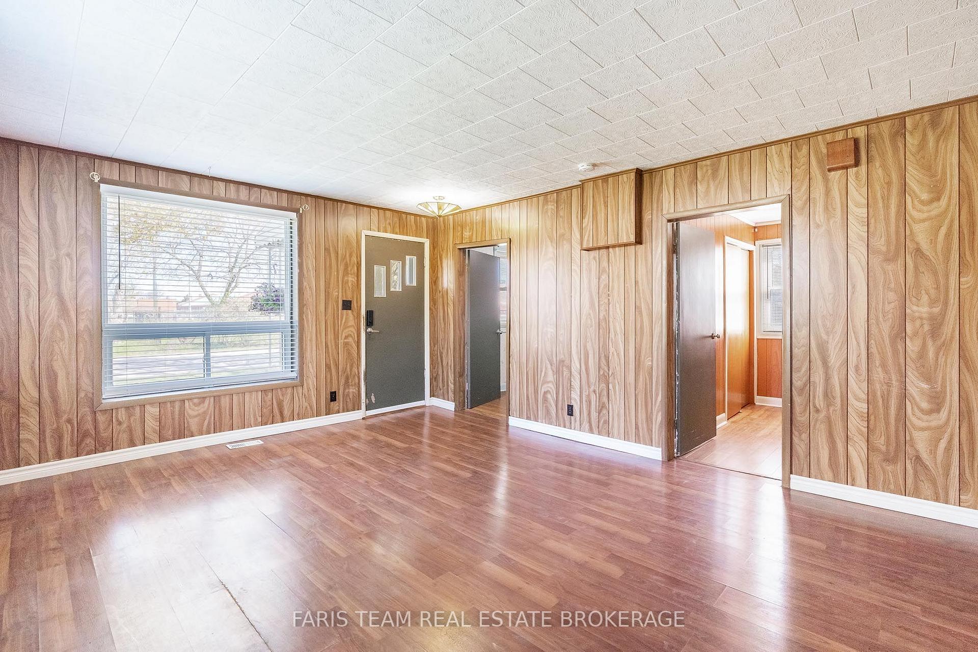 Photo 17 of 32 Lorne Avenue, Collingwood — HOMEH