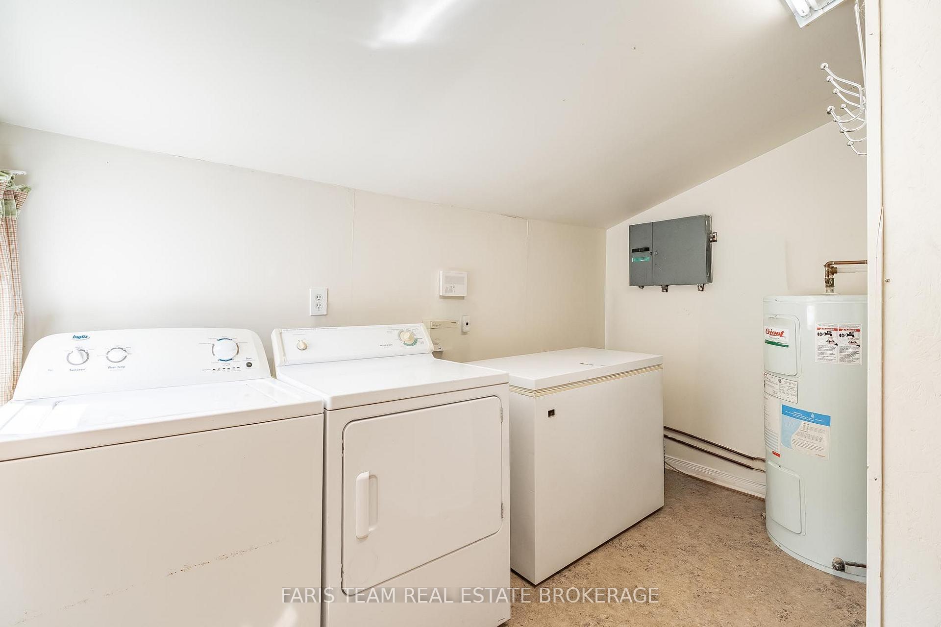 Photo 26 of 32 Lorne Avenue, Collingwood — HOMEH