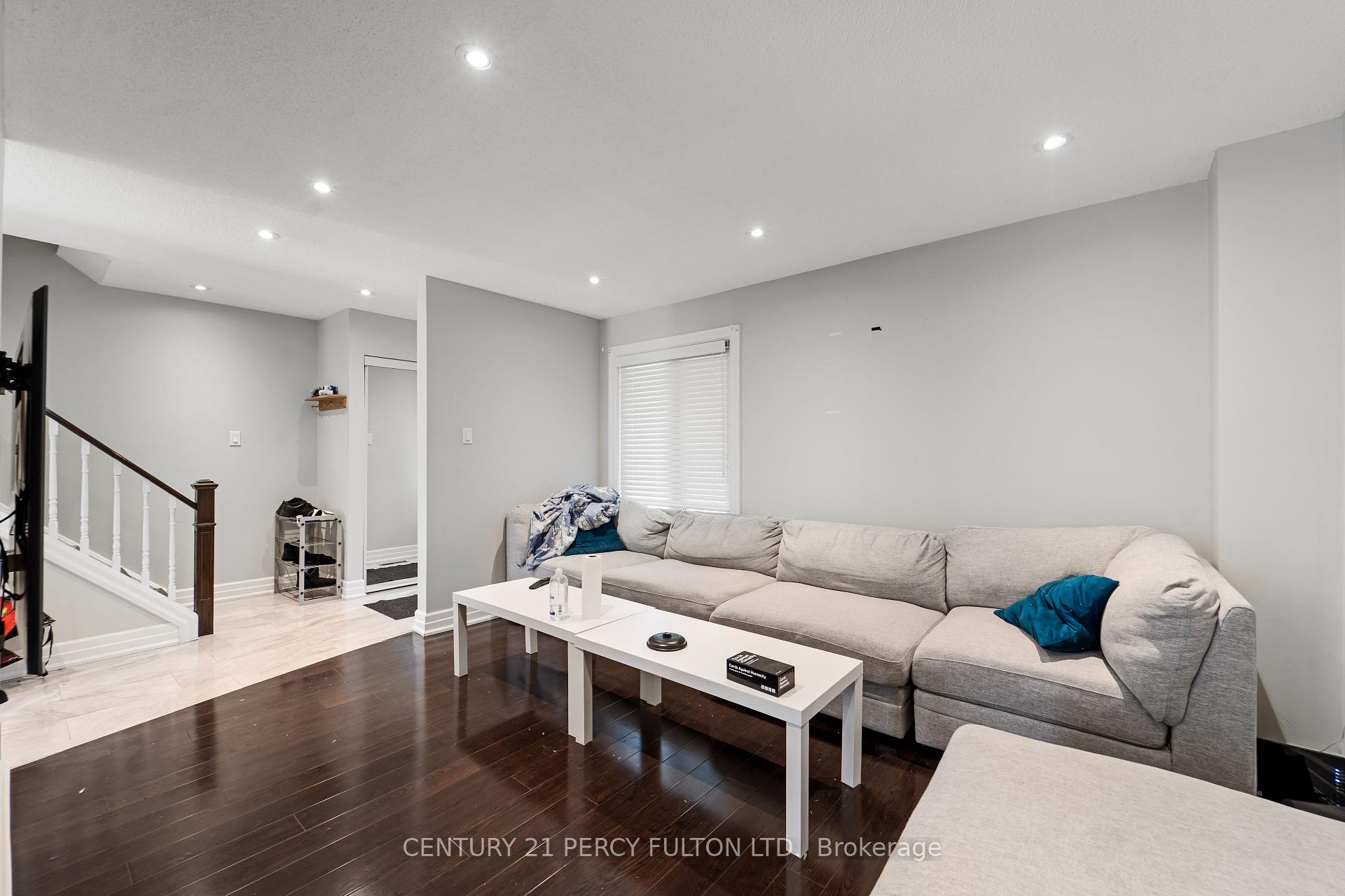 Photo 6 of 55 Chalmers Crescent, Ajax, Central — HOMEH