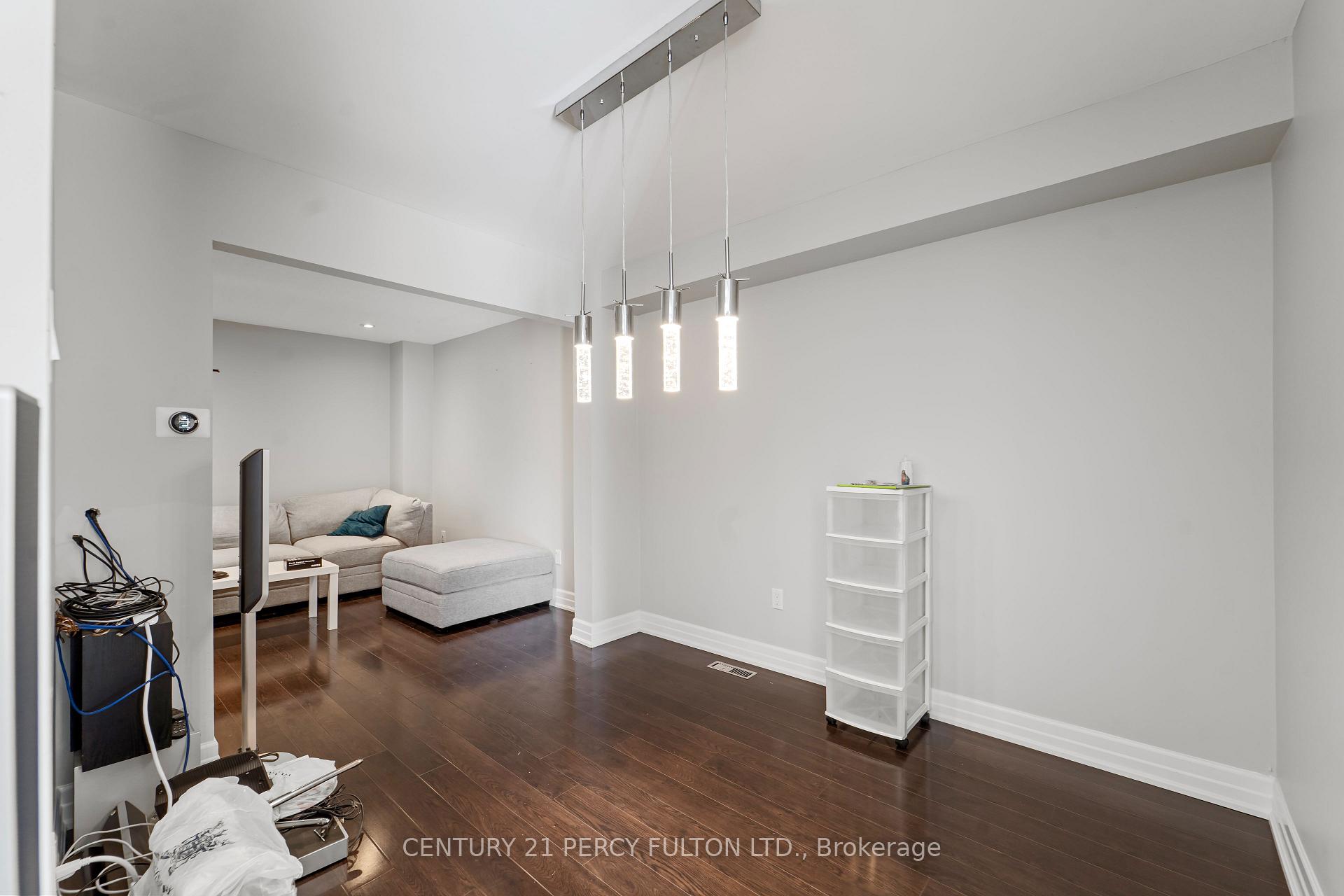 Photo 8 of 55 Chalmers Crescent, Ajax, Central — HOMEH