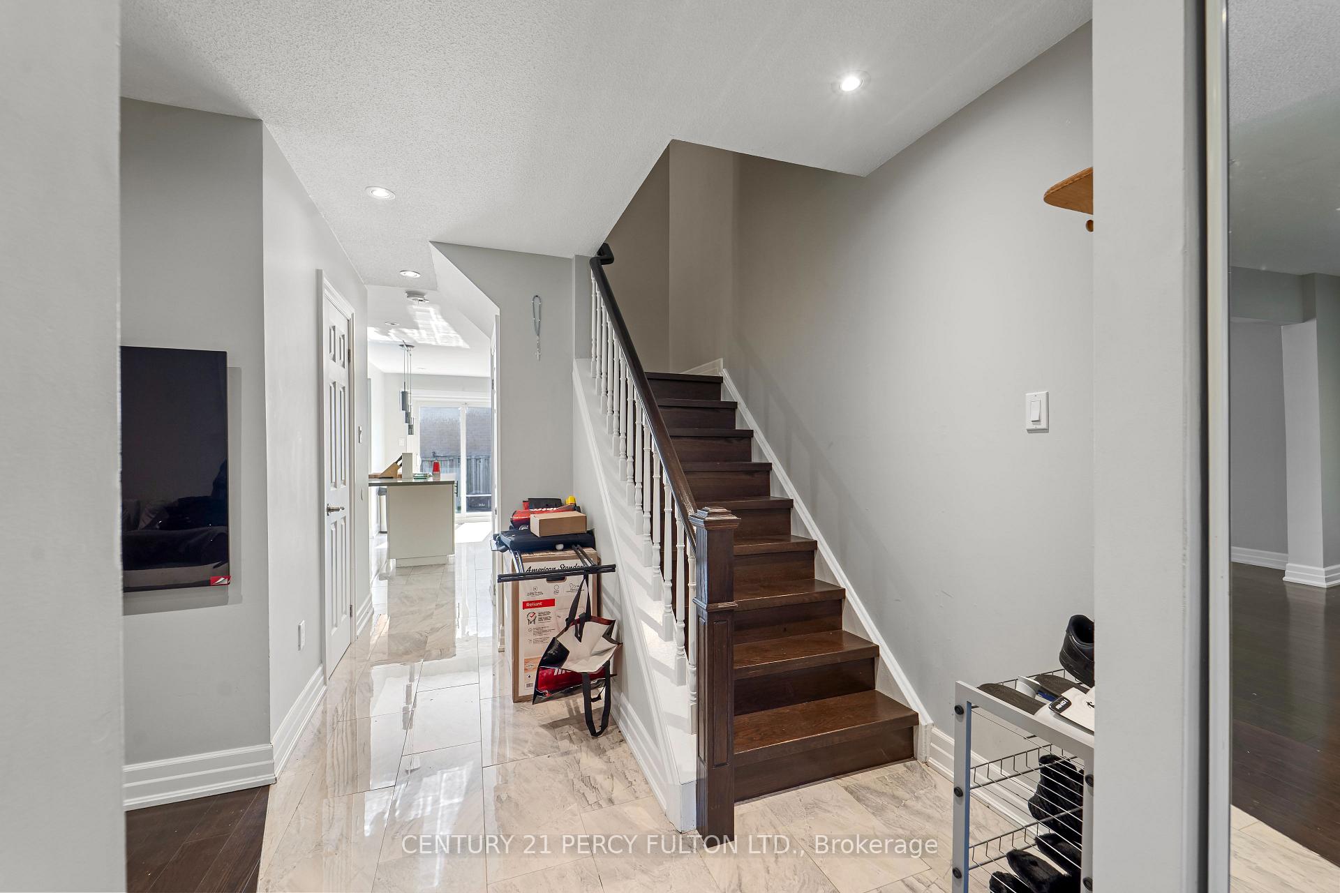 Photo 14 of 55 Chalmers Crescent, Ajax, Central — HOMEH