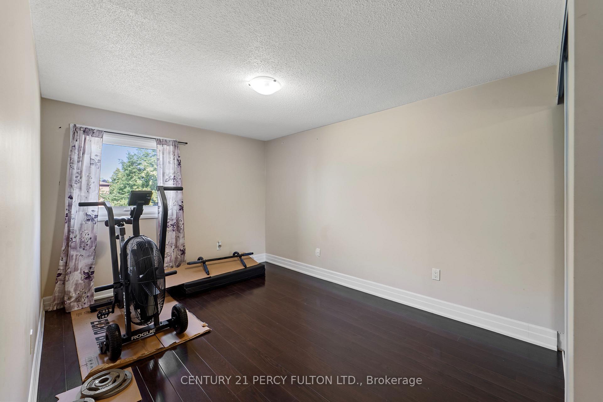 Photo 16 of 55 Chalmers Crescent, Ajax, Central — HOMEH