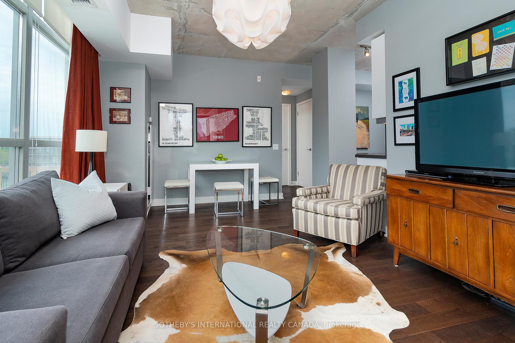 Photo 3 of Unit 706, 2 Gladstone Avenue, Toronto, Little Portugal — HOMEH