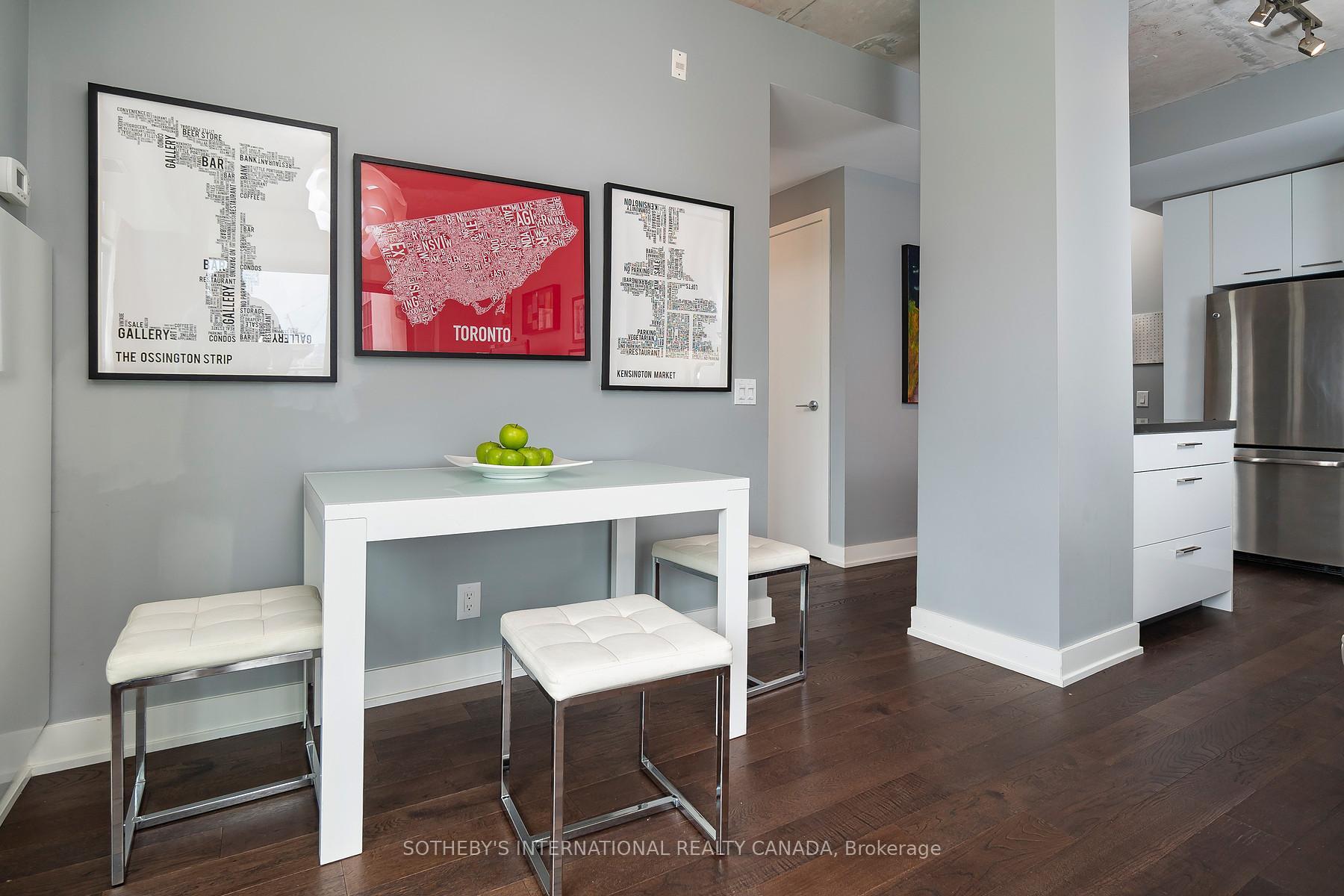 Photo 4 of Unit 706, 2 Gladstone Avenue, Toronto, Little Portugal — HOMEH