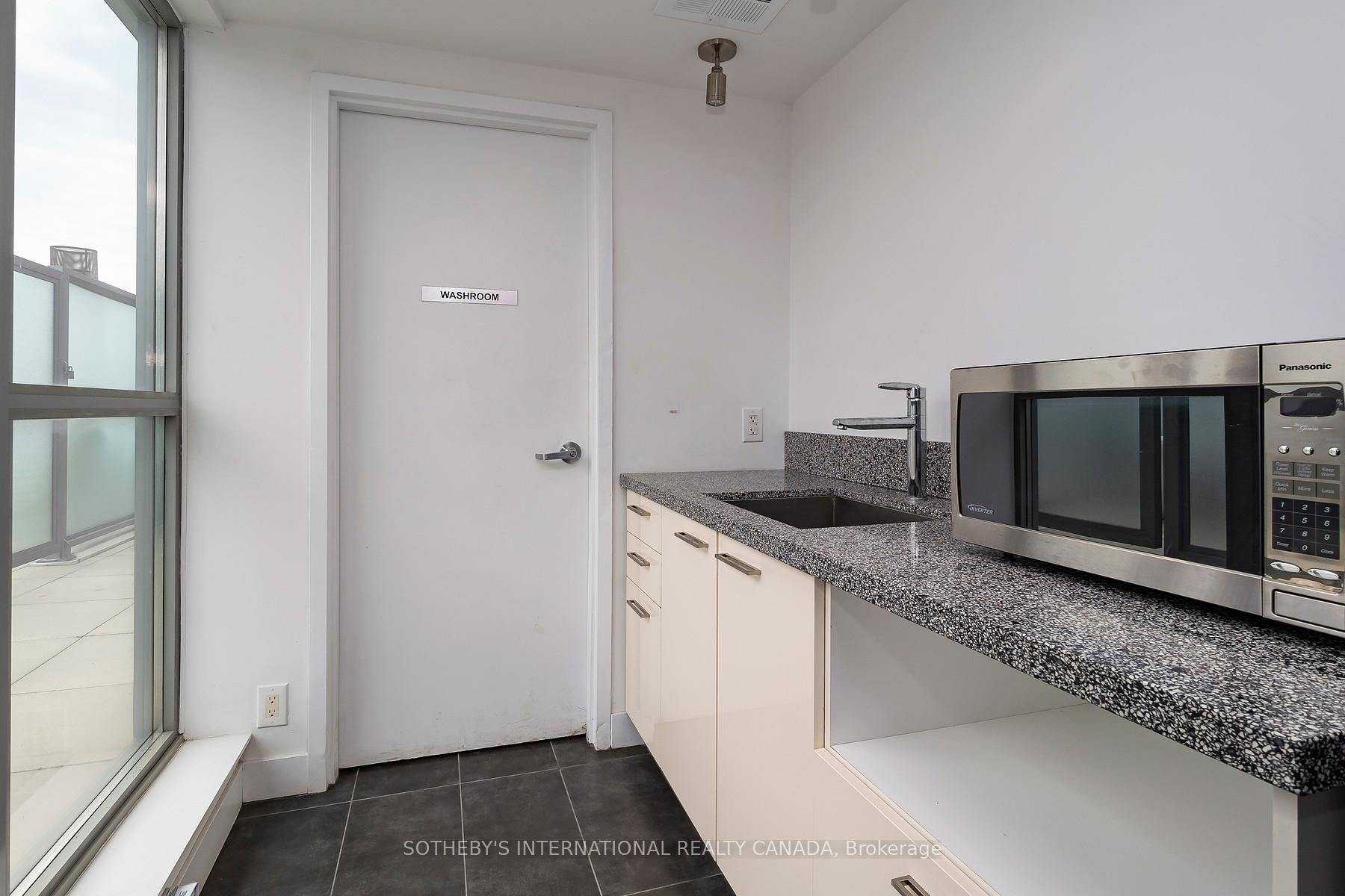 Photo 19 of Unit 706, 2 Gladstone Avenue, Toronto, Little Portugal — HOMEH