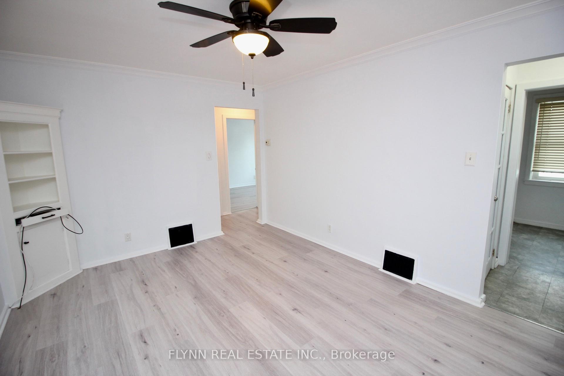 Photo 6 of 86 Argyle Crescent, St. Catharines, E. Chester — HOMEH