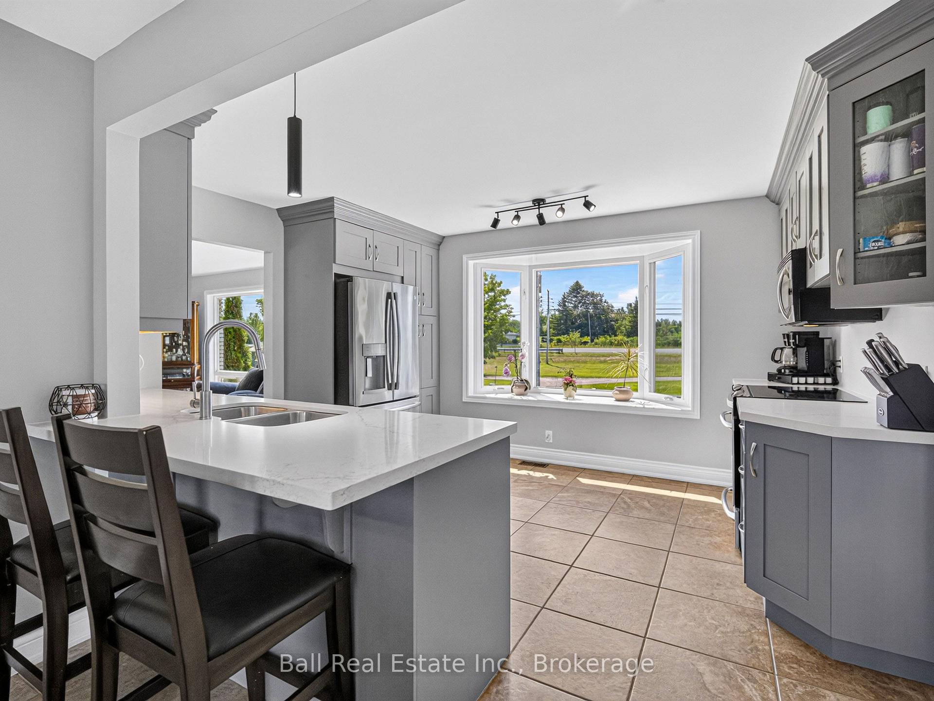 Photo 12 of 5336 Highway 35, Kawartha Lakes, Fenelon Falls — HOMEH