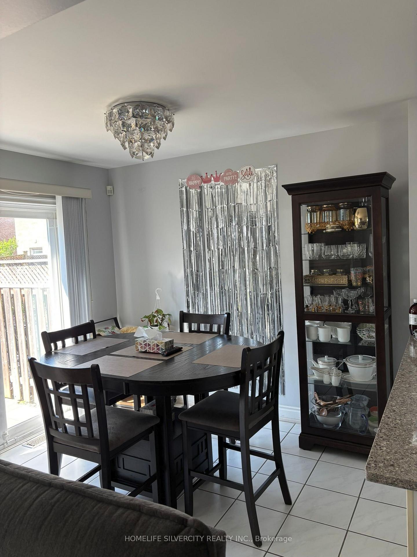 Photo 5 of 111 Edward Jeffreys Avenue, Markham, Wismer — HOMEH