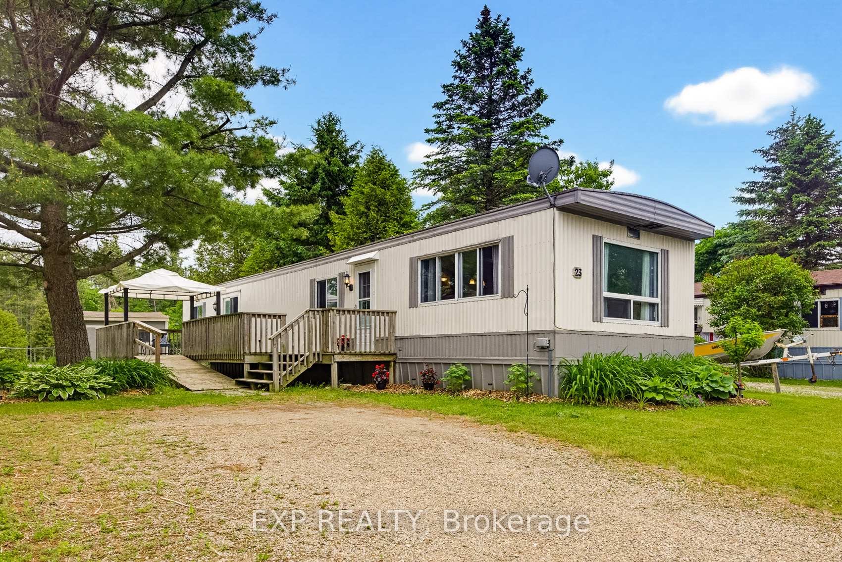 Photo 2 of 23 Heather Avenue, Erin, Hillsburgh — HOMEH