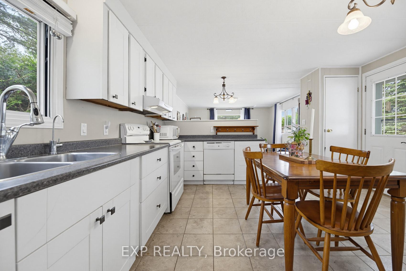 Photo 11 of 23 Heather Avenue, Erin, Hillsburgh — HOMEH