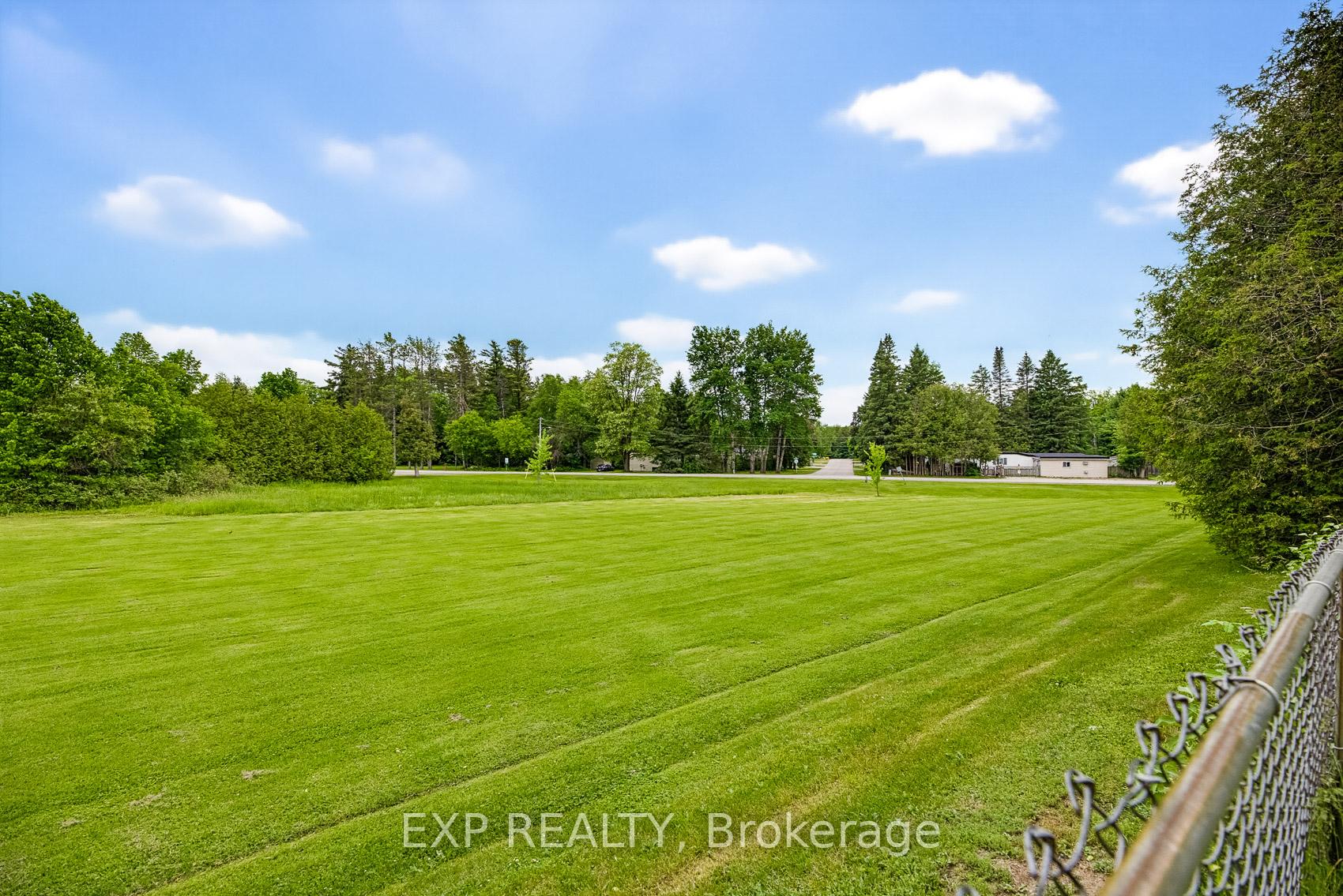 Photo 26 of 23 Heather Avenue, Erin, Hillsburgh — HOMEH