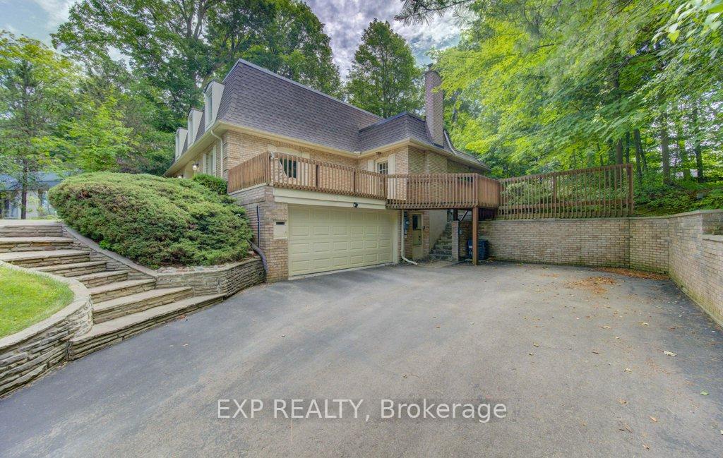 Photo 5 of 318 Shakespeare Place, Waterloo, Beechwood — HOMEH