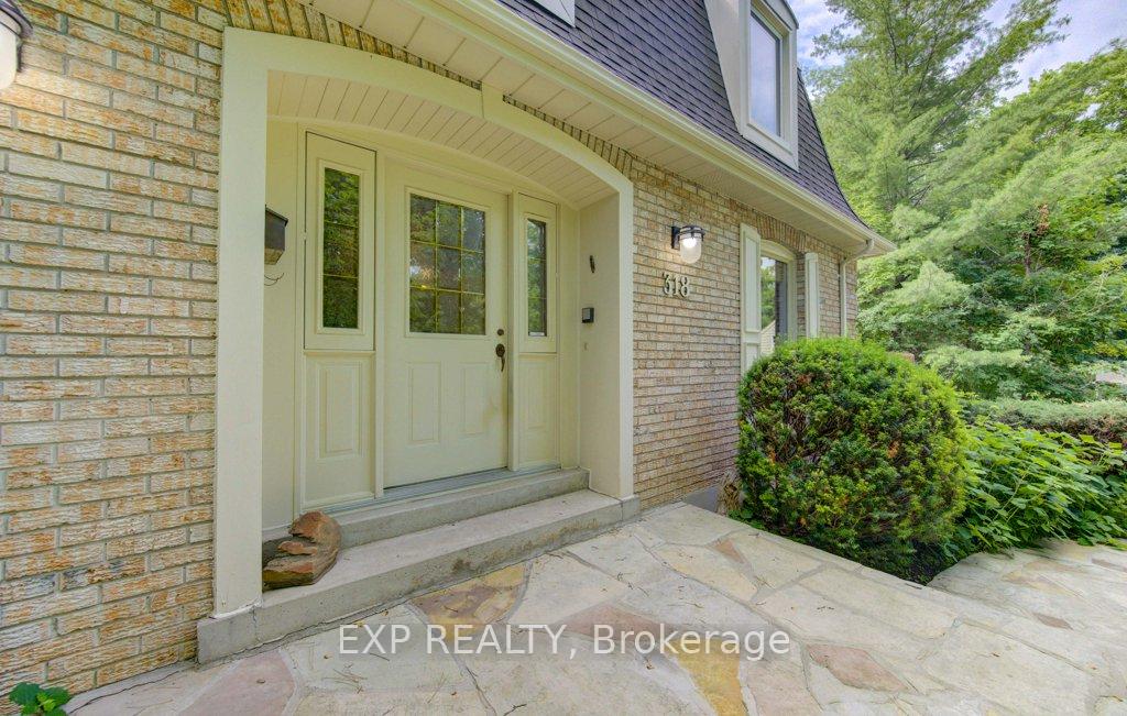 Photo 7 of 318 Shakespeare Place, Waterloo, Beechwood — HOMEH