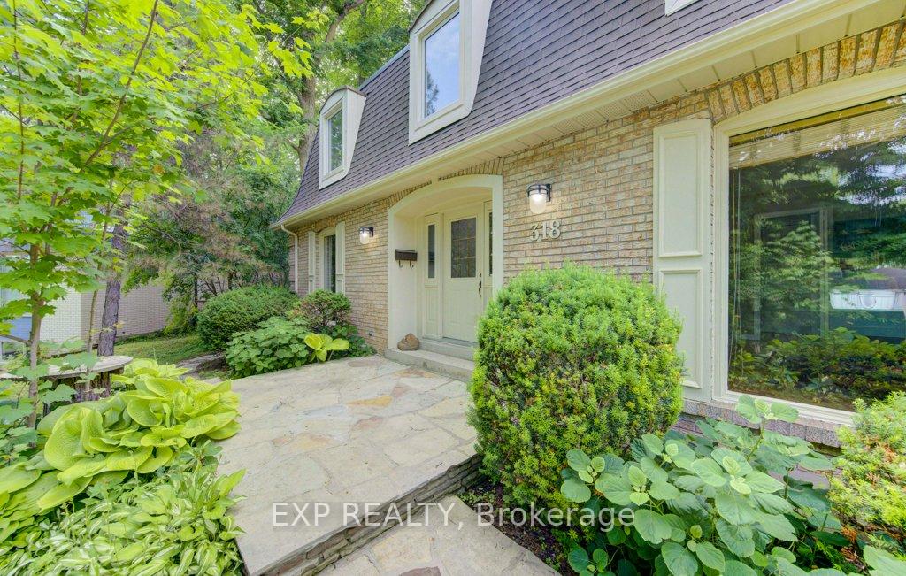 Photo 8 of 318 Shakespeare Place, Waterloo, Beechwood — HOMEH