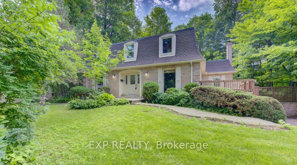 Photo 9 of 318 Shakespeare Place, Waterloo, Beechwood — HOMEH