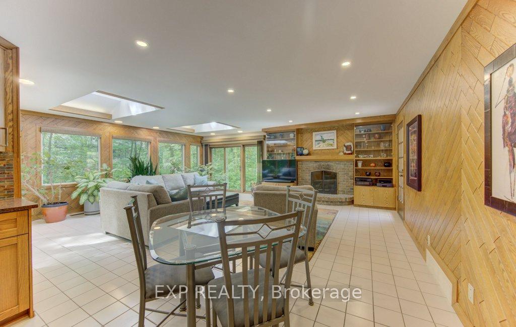 Photo 20 of 318 Shakespeare Place, Waterloo, Beechwood — HOMEH