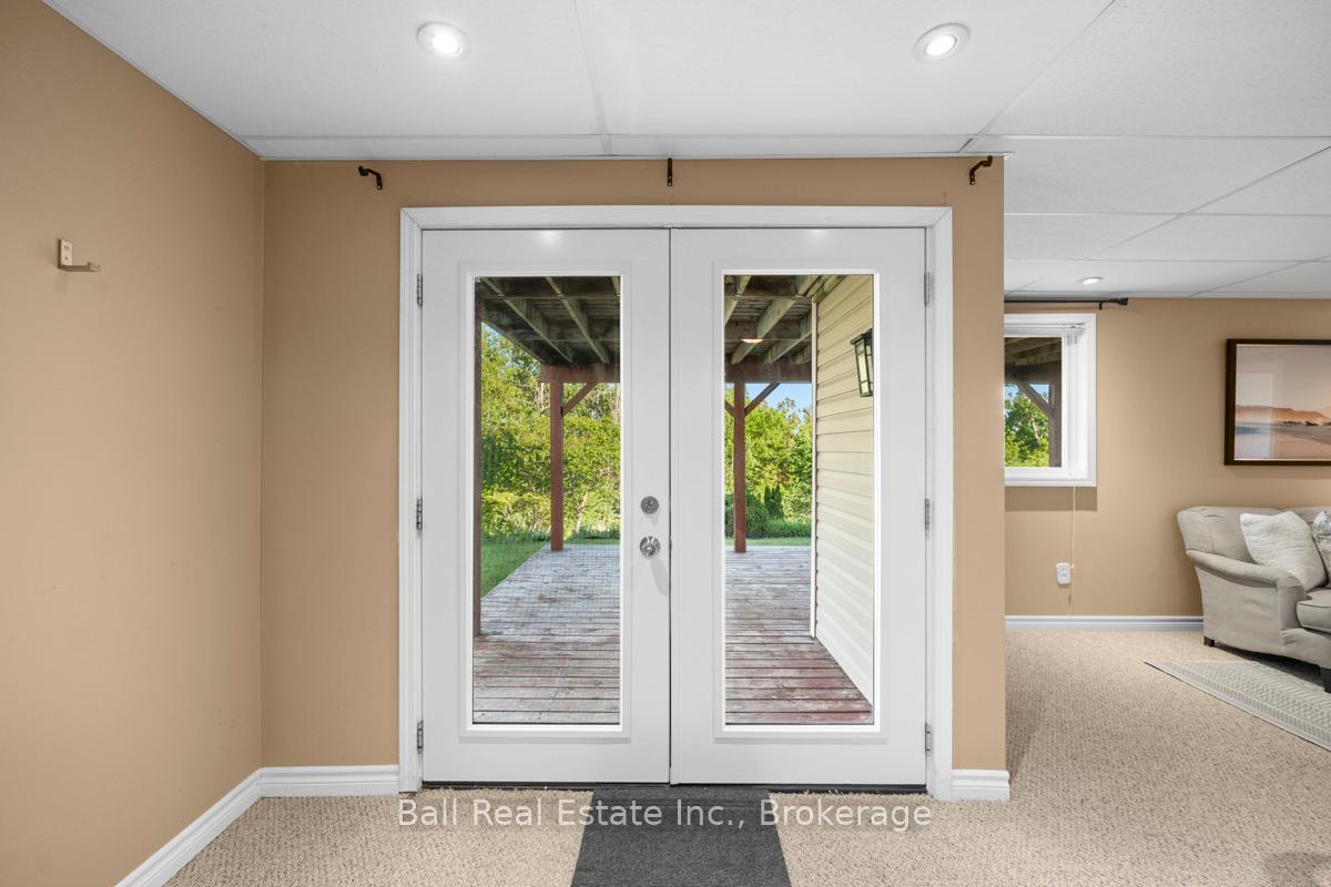 Photo 39 of 235 Evans Drive, Peterborough, Northcrest Ward 5 — HOMEH