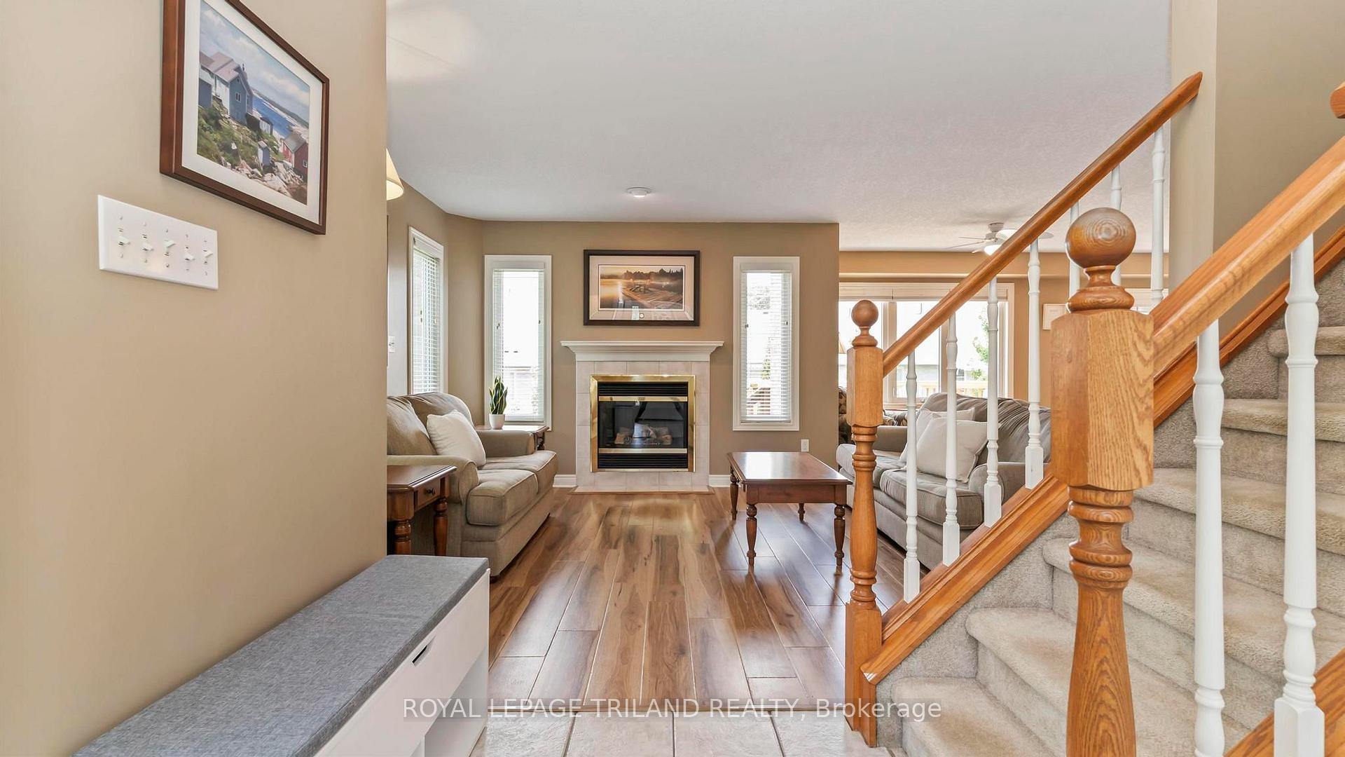 Photo 5 of 17 Windemere Place, St. Thomas — HOMEH