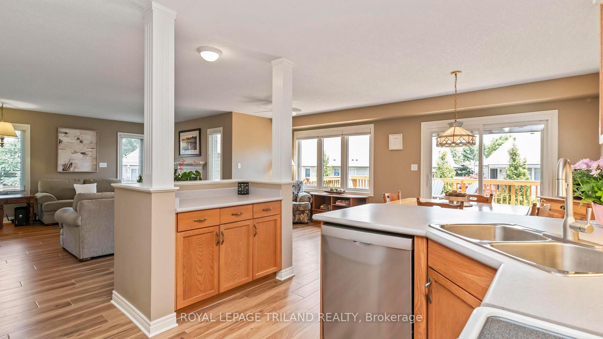 Photo 11 of 17 Windemere Place, St. Thomas — HOMEH