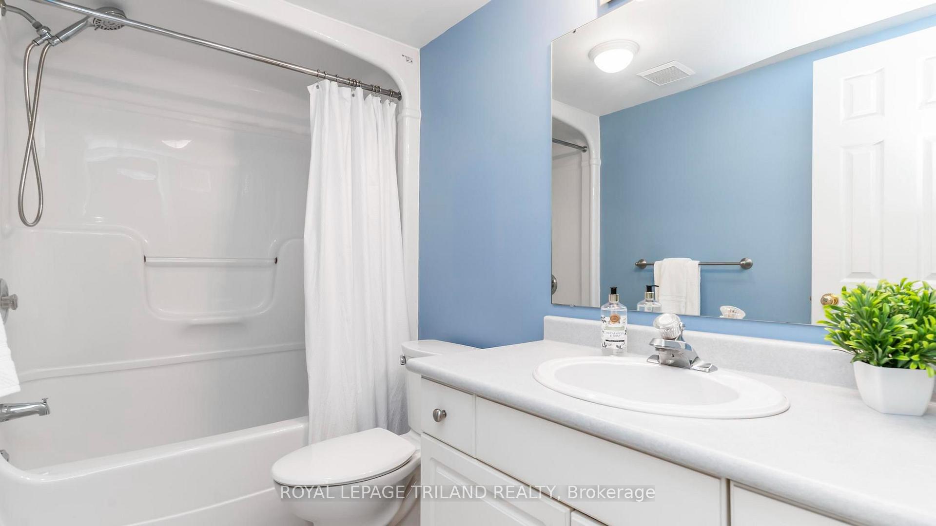 Photo 26 of 17 Windemere Place, St. Thomas — HOMEH
