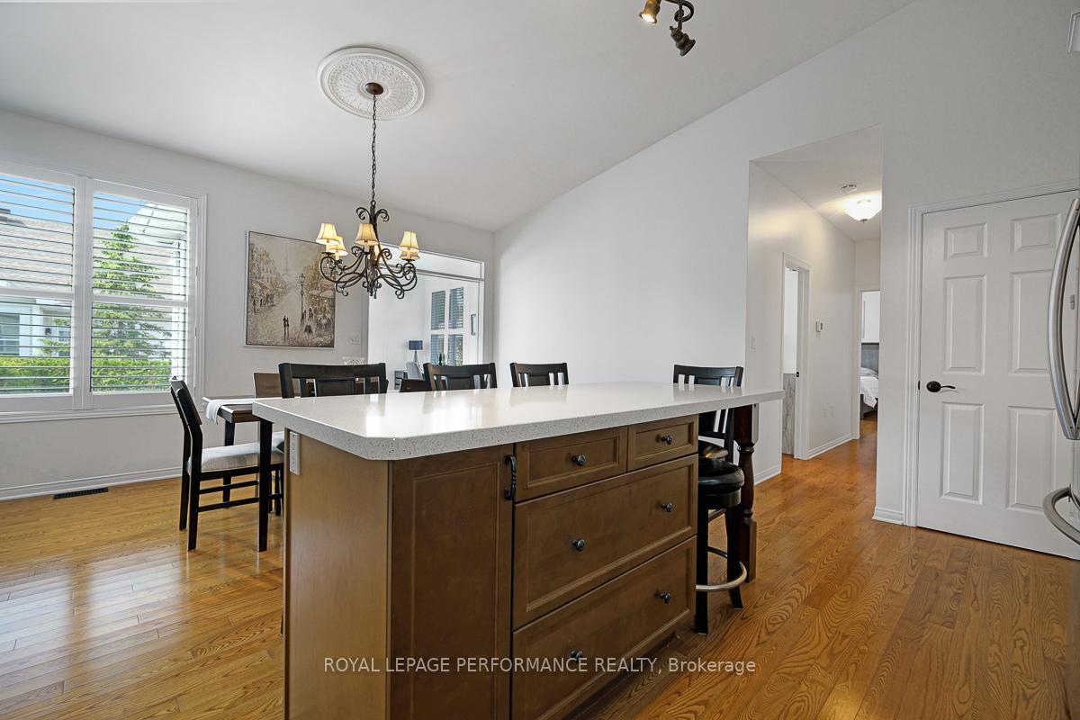 Photo 15 of 540 Trailview Private, Ottawa, Carlsbad Springs — HOMEH