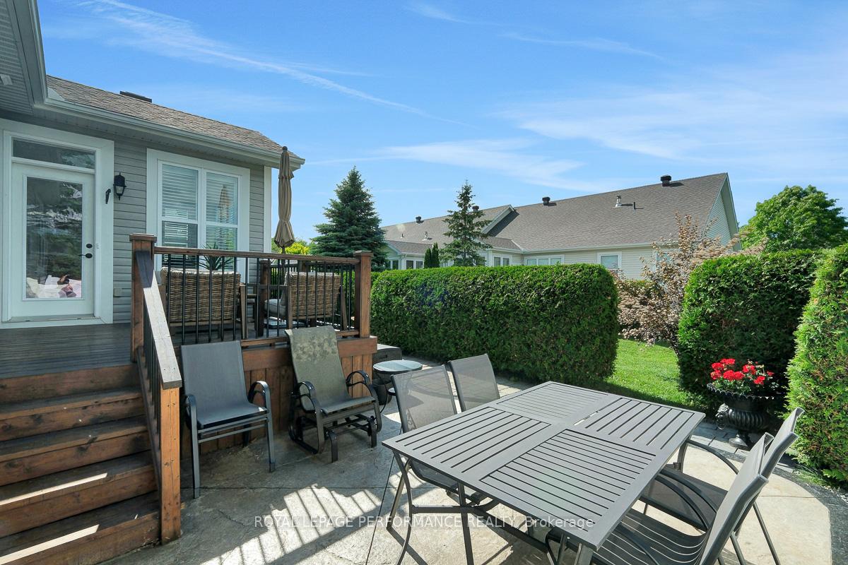 Photo 42 of 540 Trailview Private, Ottawa, Carlsbad Springs — HOMEH